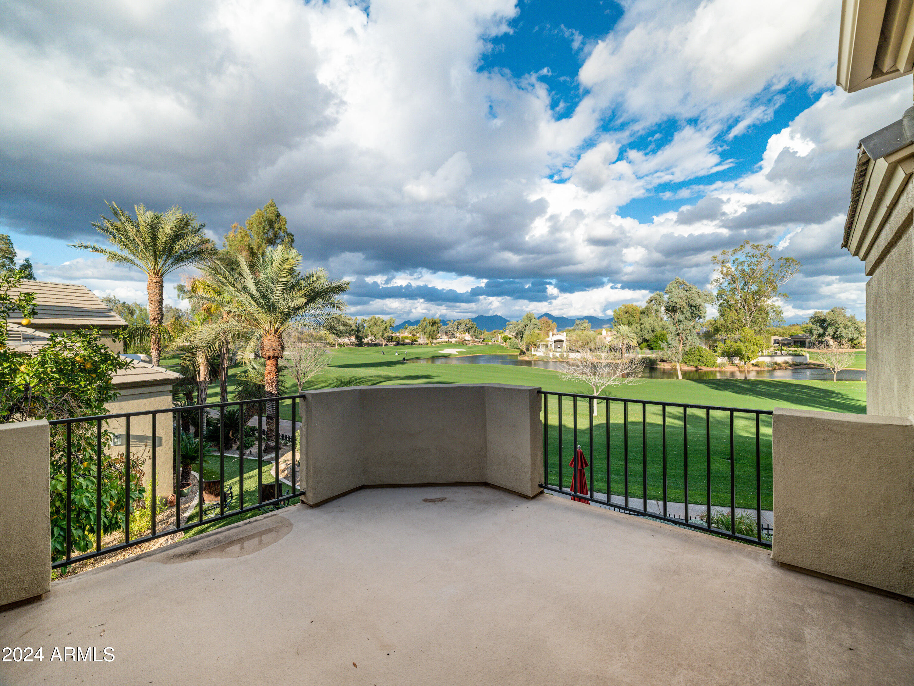 7323 E GAINEY RANCH Road Unit: 14