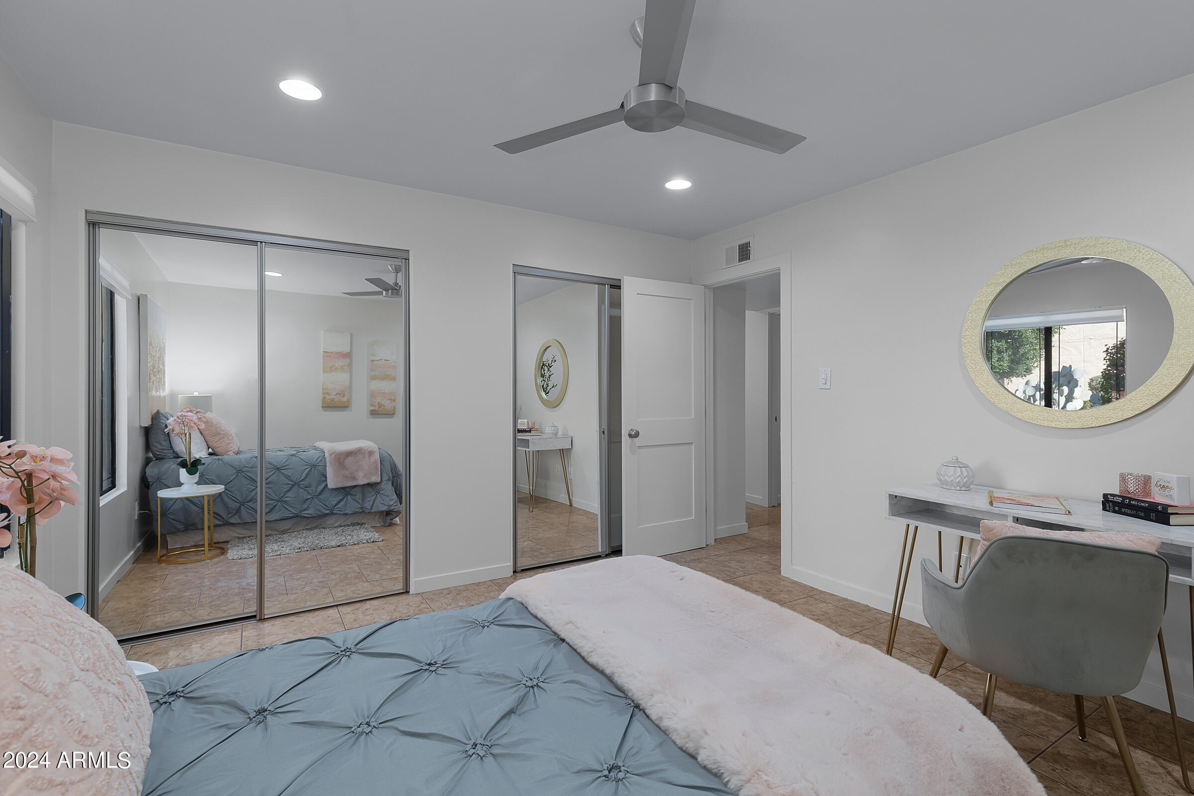 4950 N MILLER Road, 115