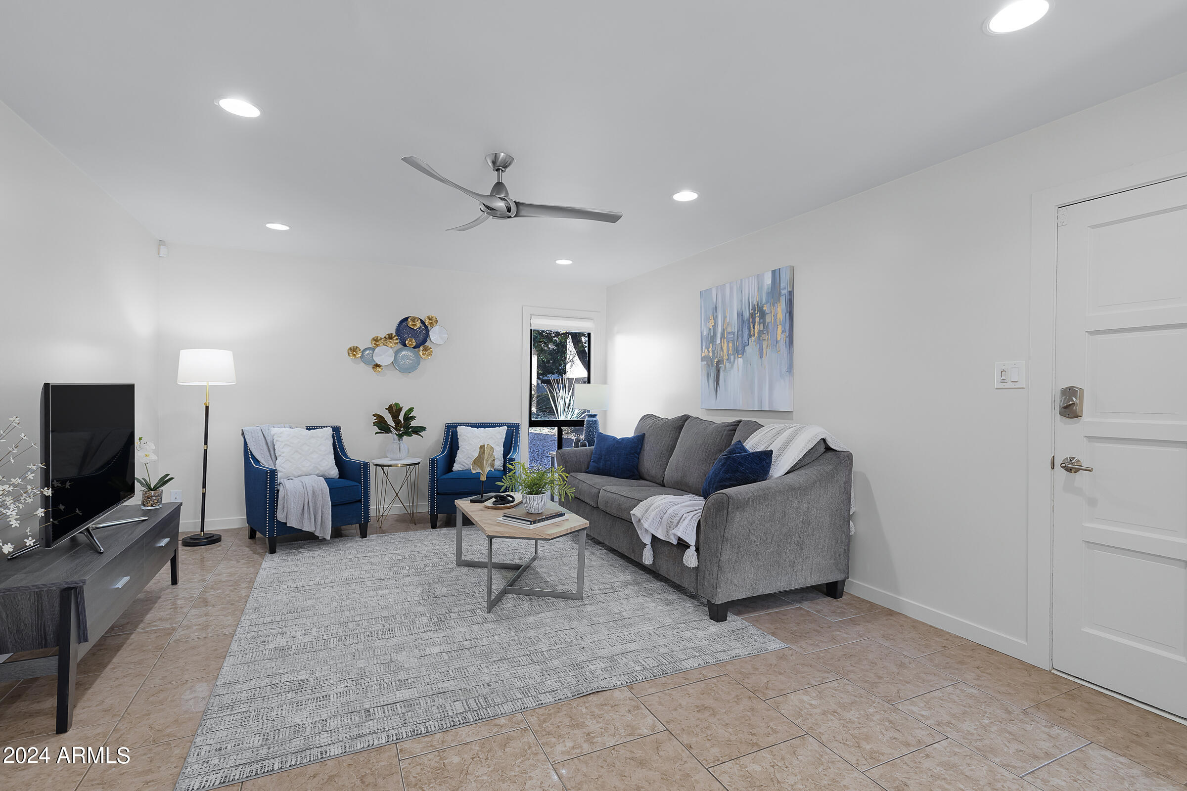 4950 N MILLER Road, 115