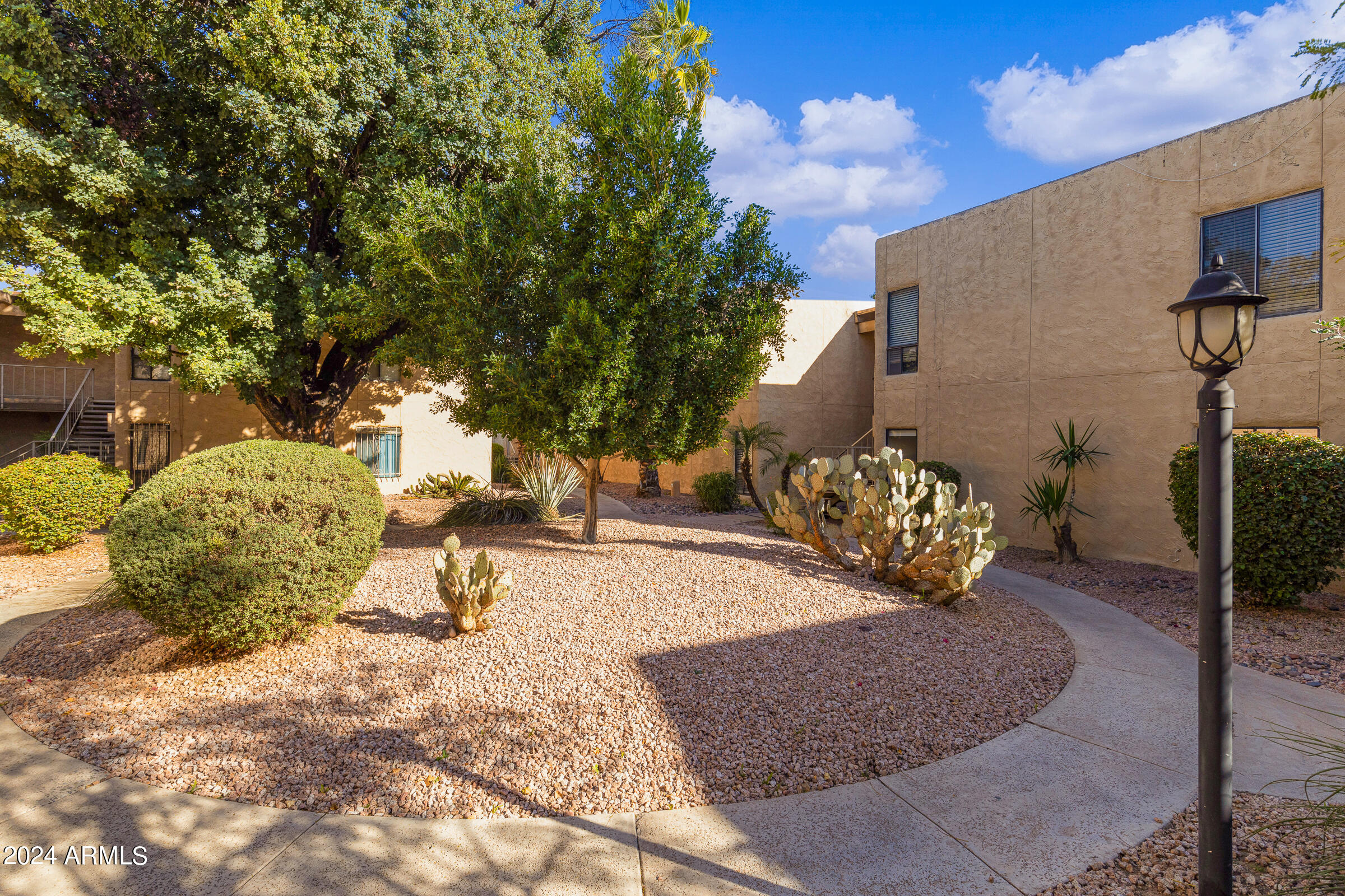 4950 N MILLER Road, 115