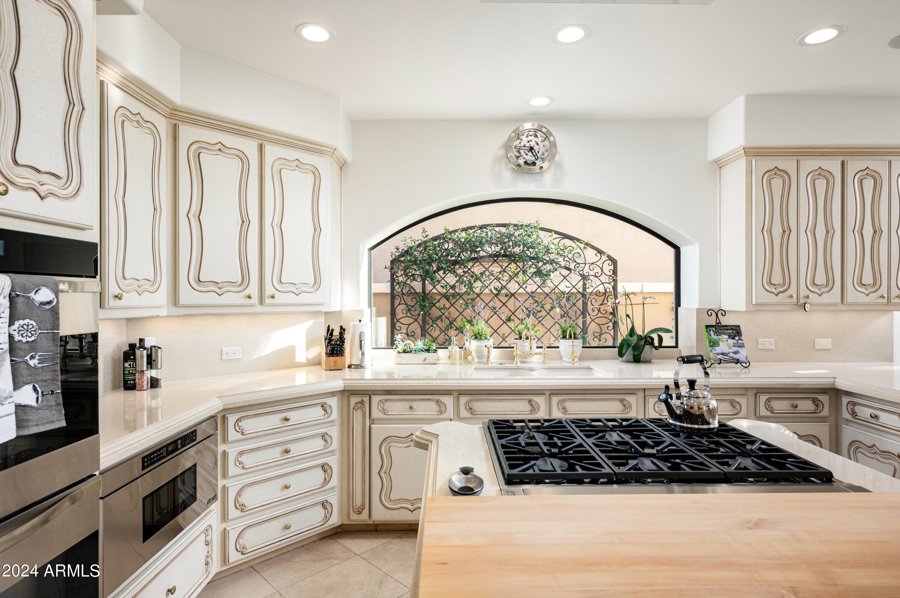 7323 E GAINEY RANCH Road, 13