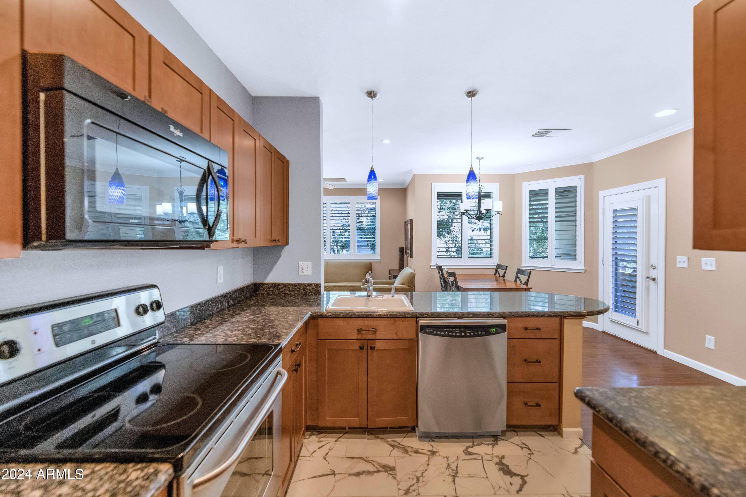 7009 E ACOMA Drive, 2167