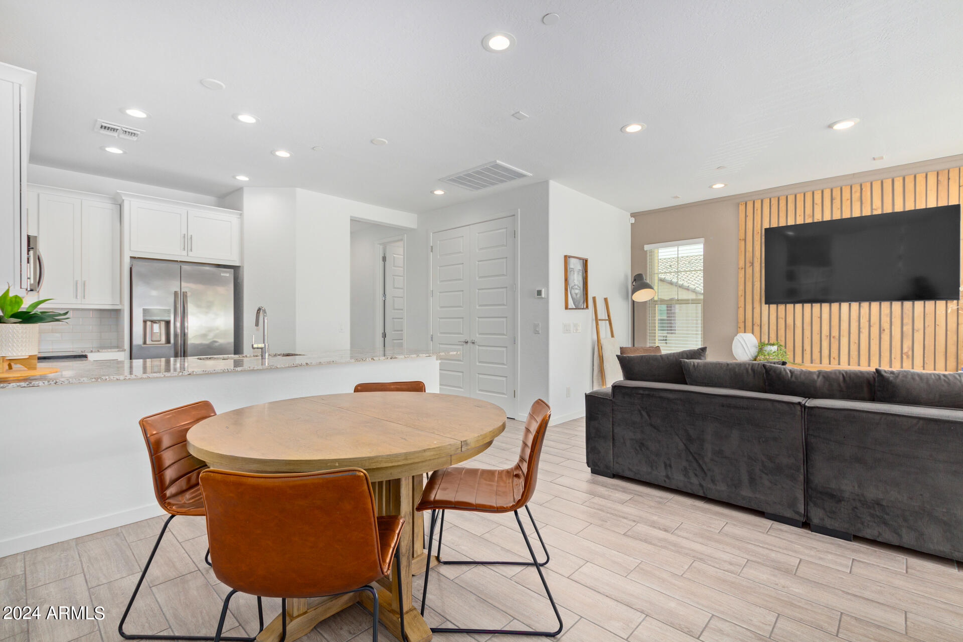 9902 E WAVELENGTH Avenue, Mesa