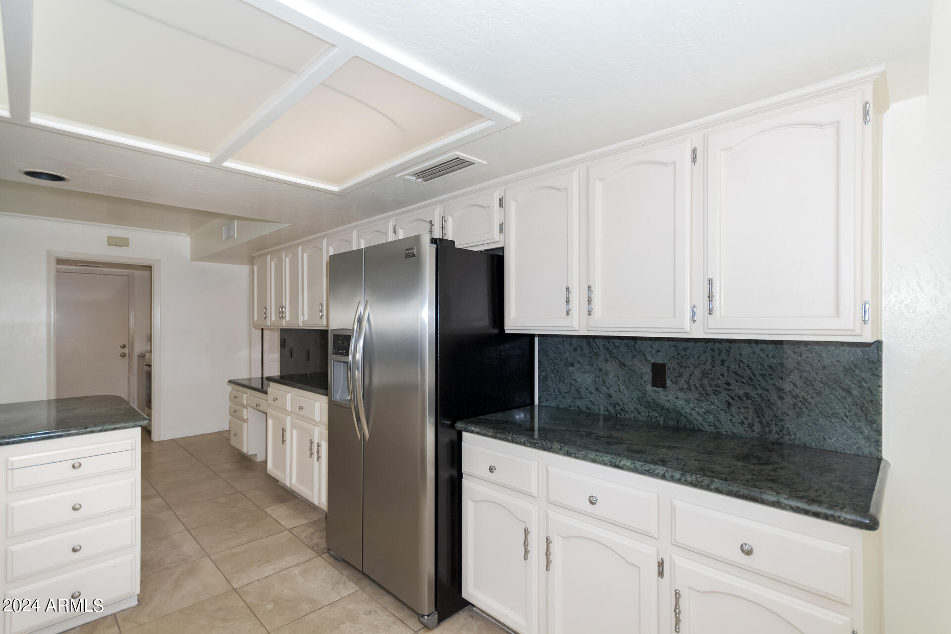 7256 E EL CAMINITO Drive