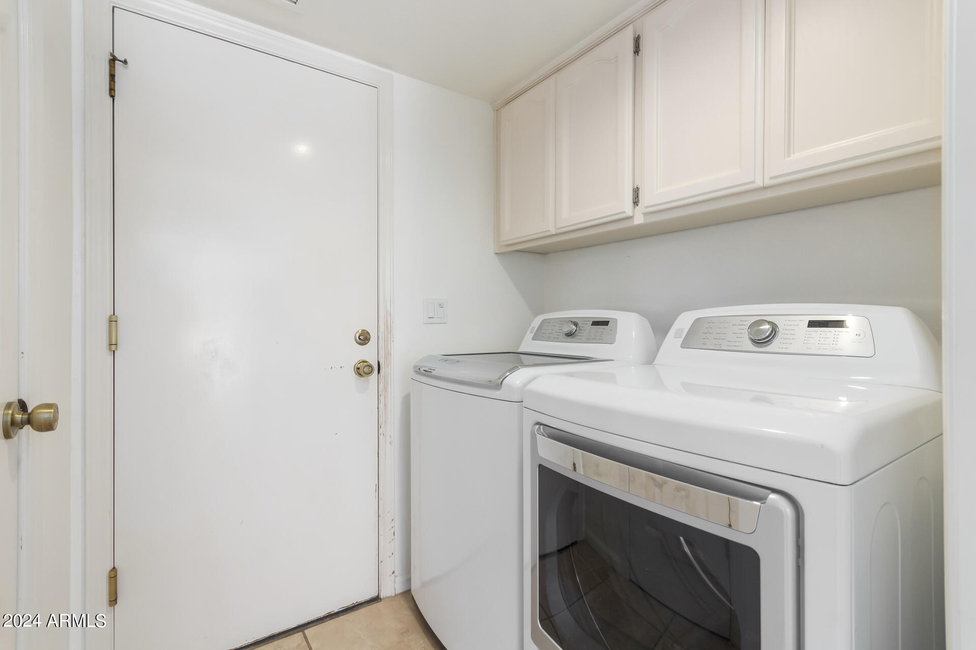 7256 E EL CAMINITO Drive