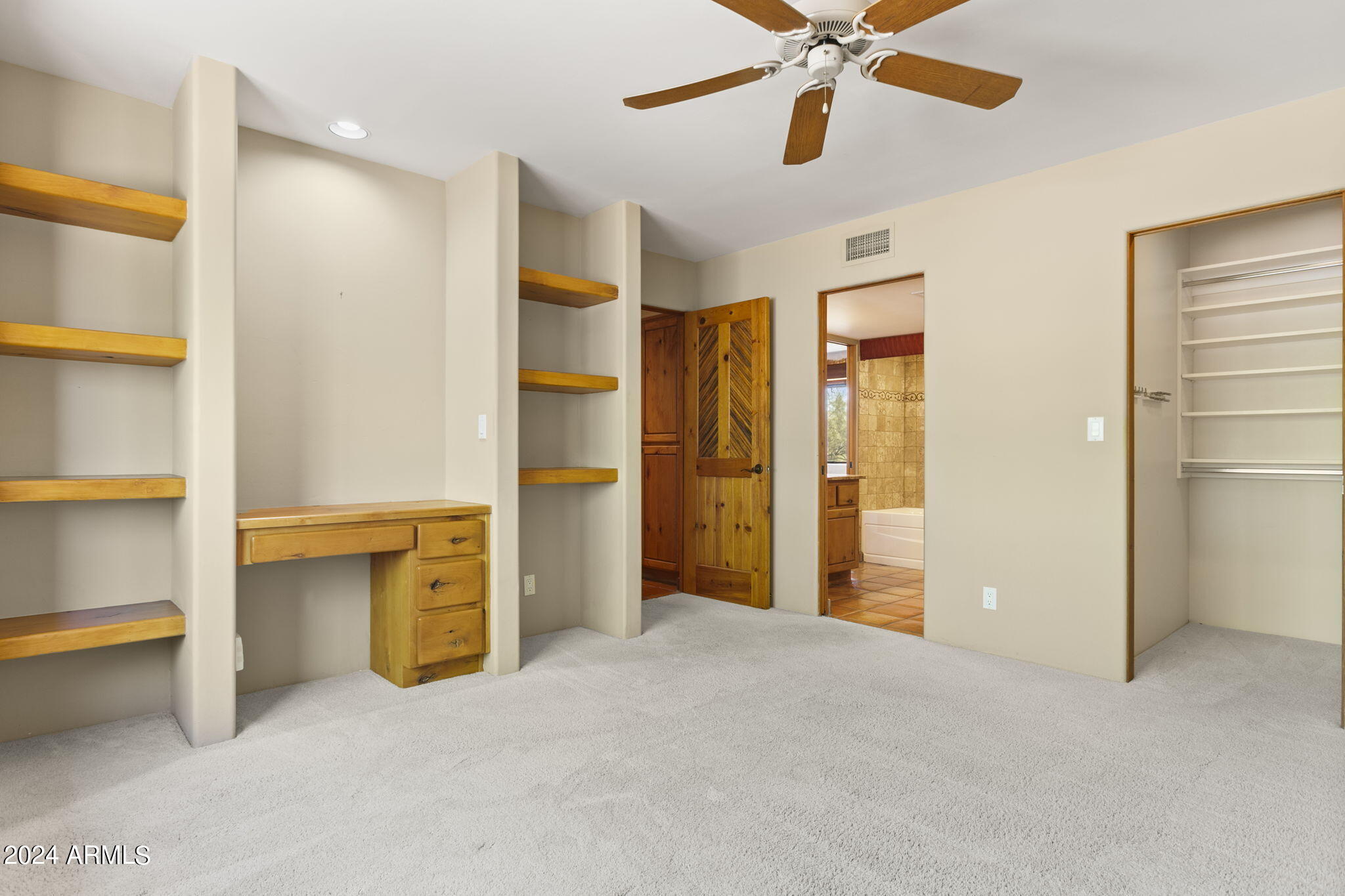 30600 N PIMA Road, 76