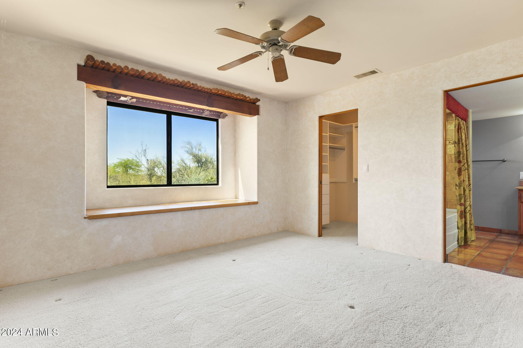 30600 N PIMA Road, 76