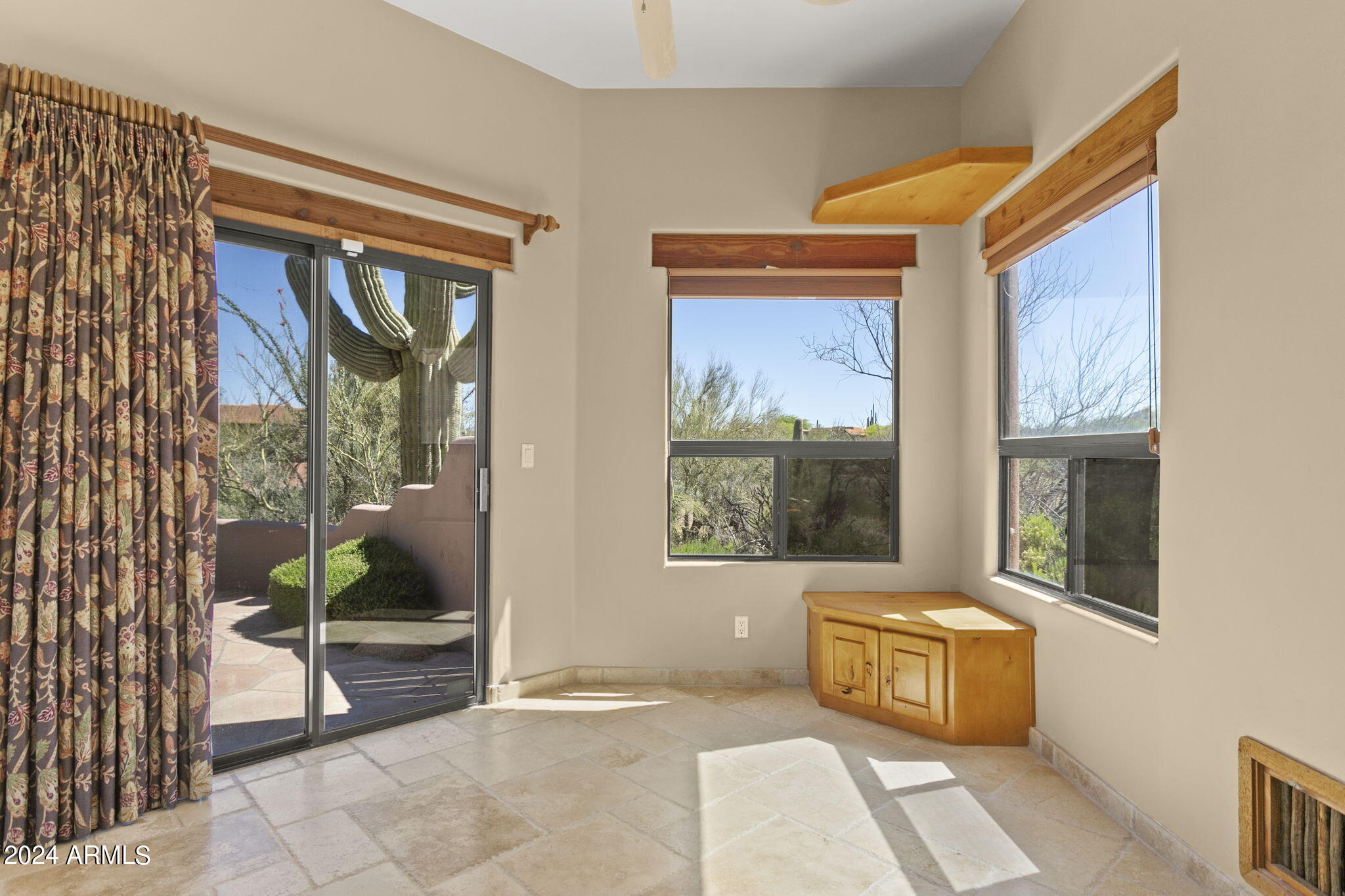 30600 N PIMA Road, 76