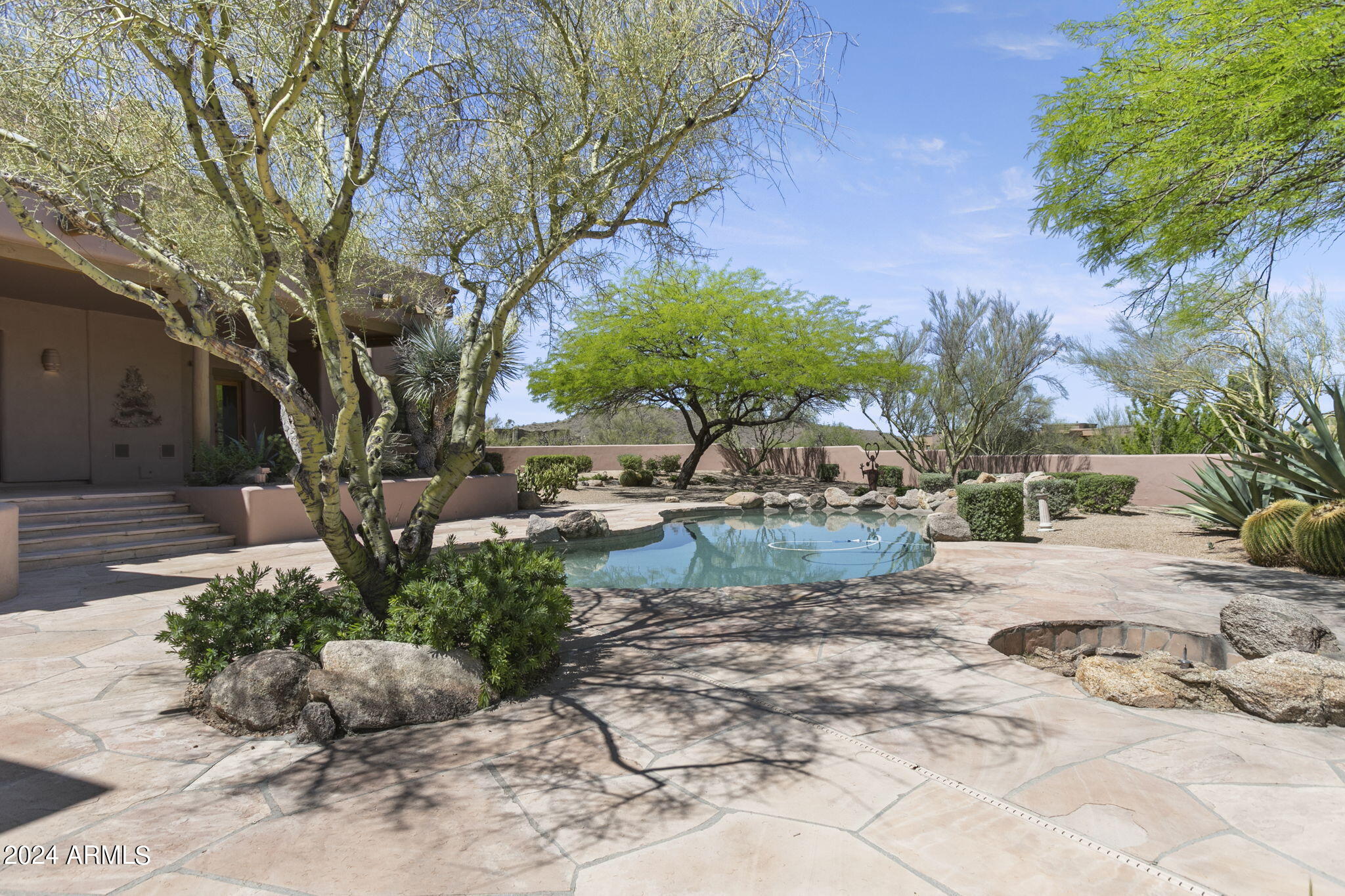 30600 N PIMA Road, 76