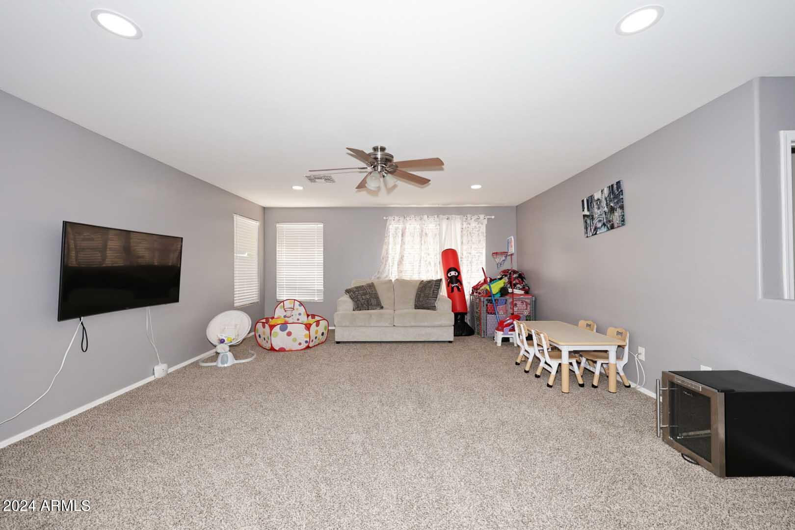 13006 N POPPY Street