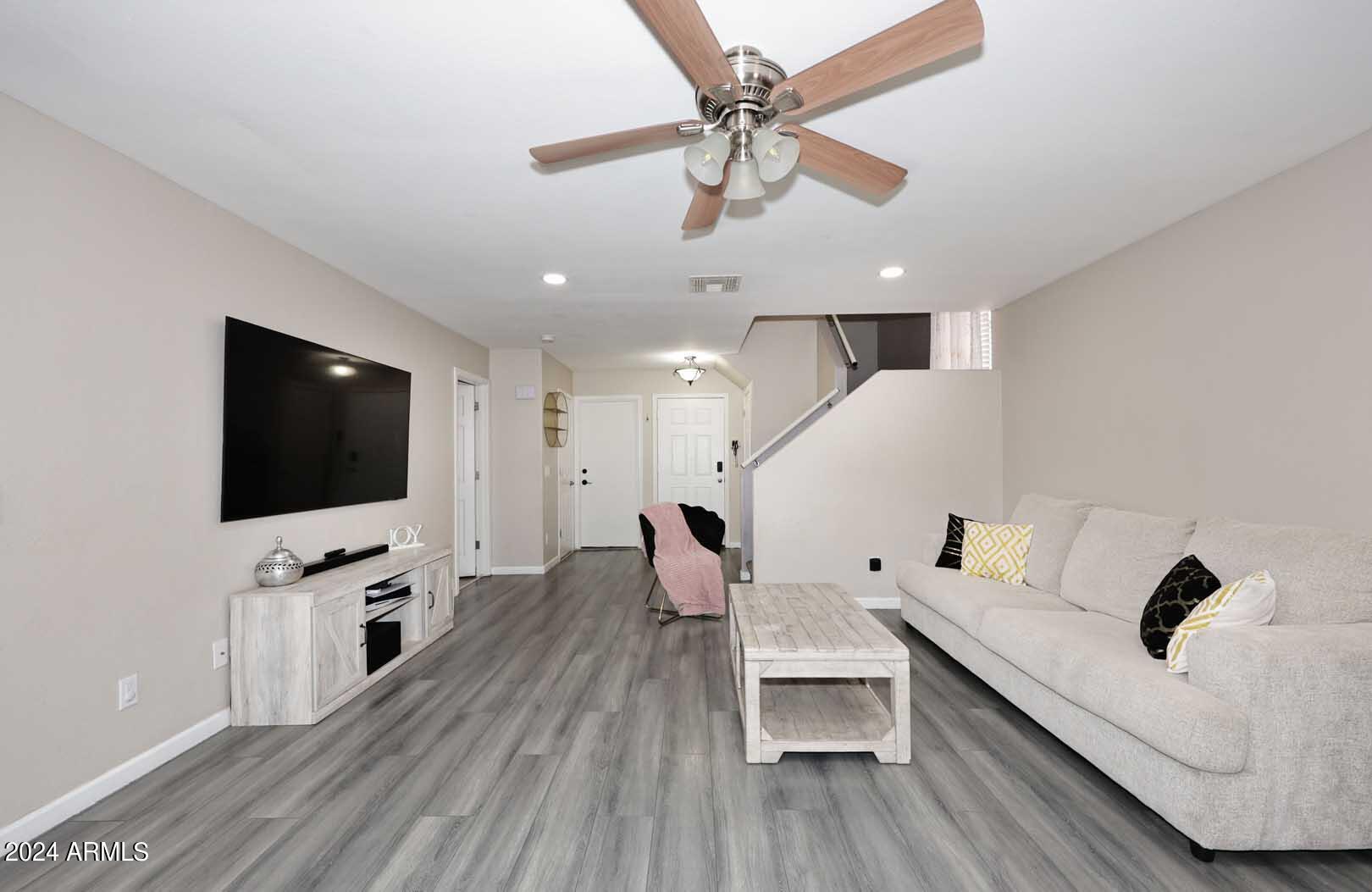 13006 N POPPY Street