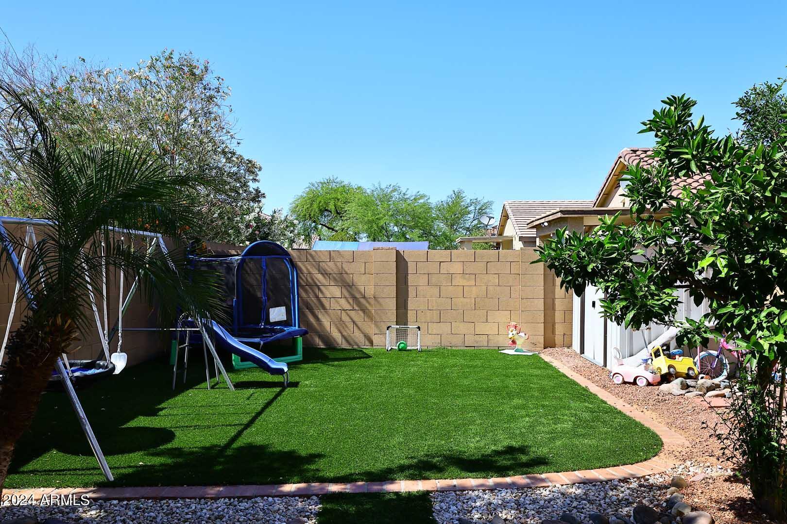 13006 N POPPY Street