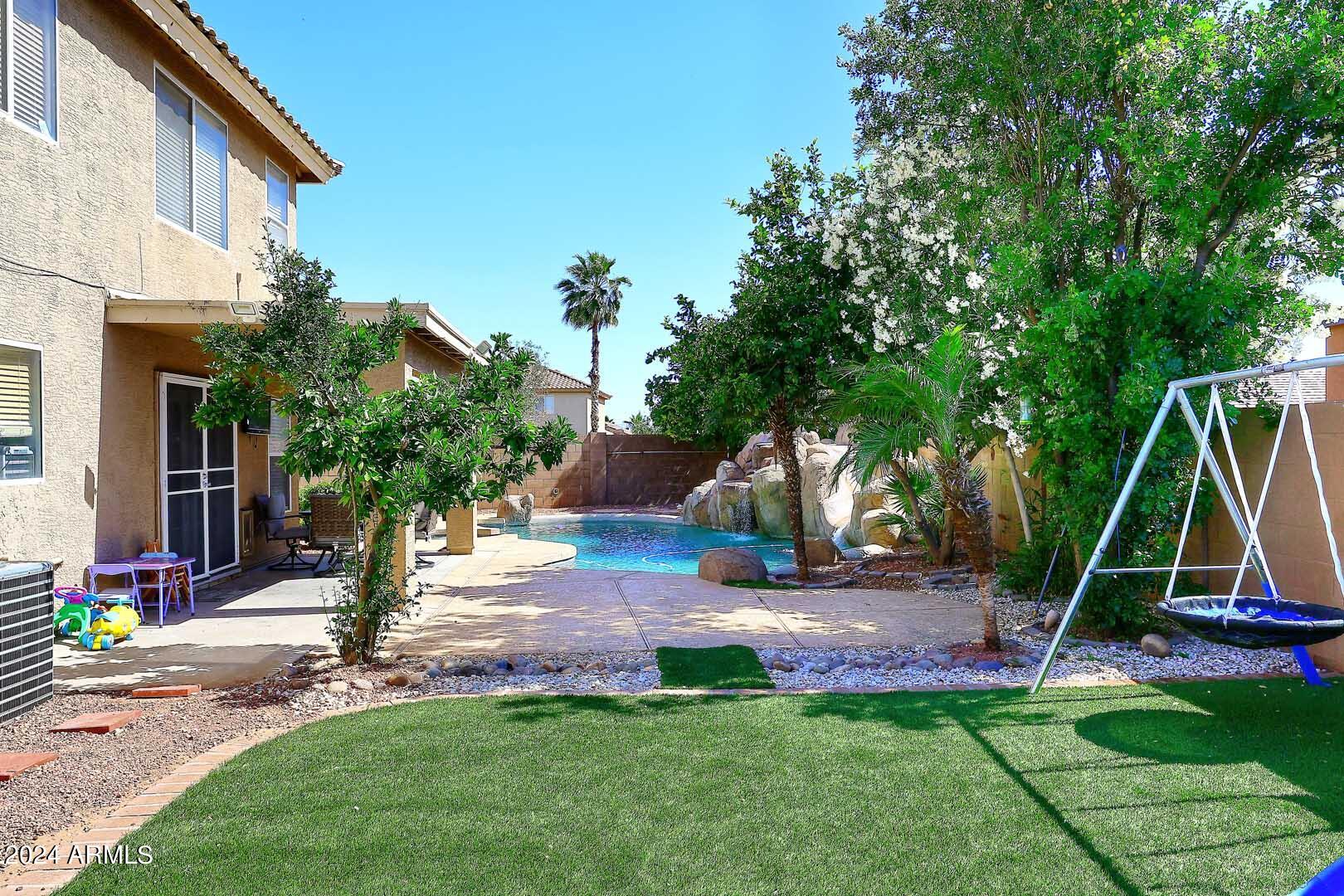 13006 N POPPY Street