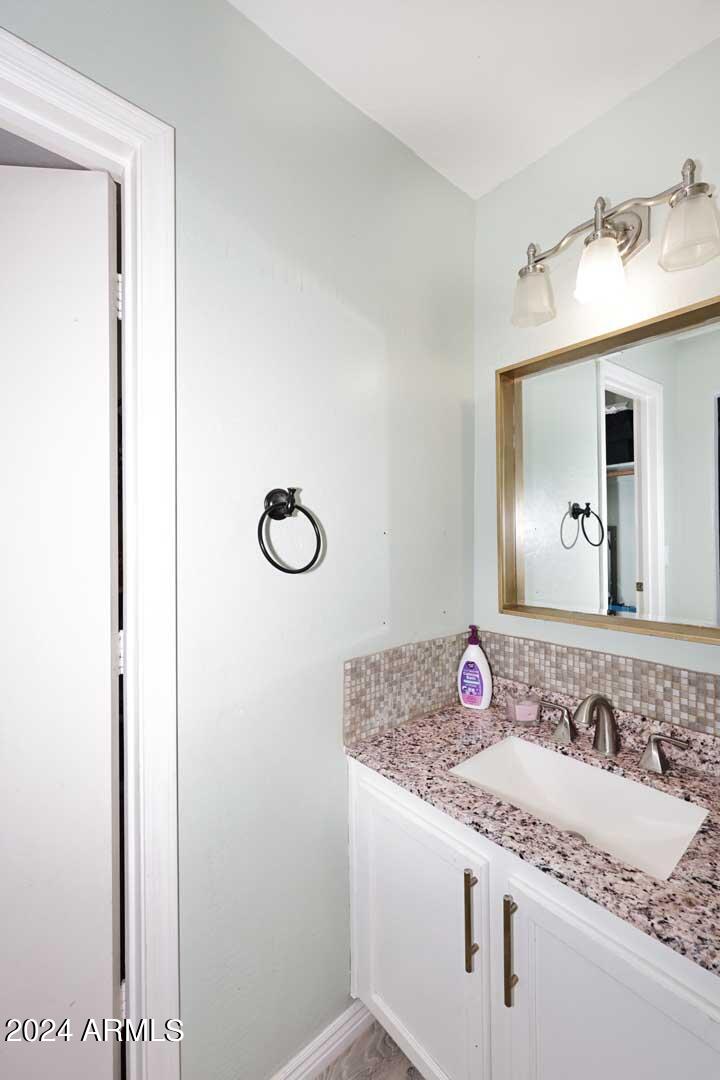 13006 N POPPY Street