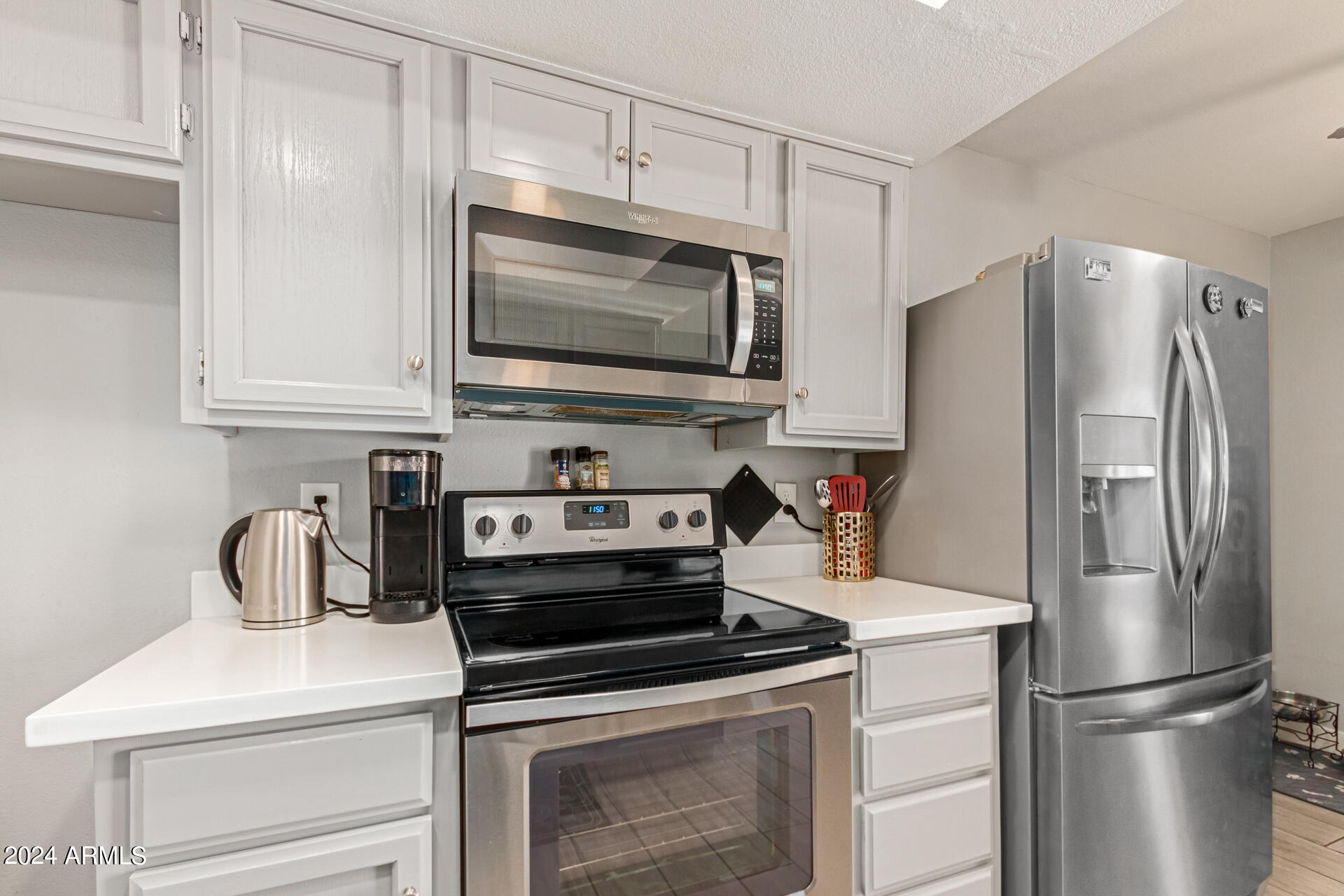 222 W BROWN Road, 49