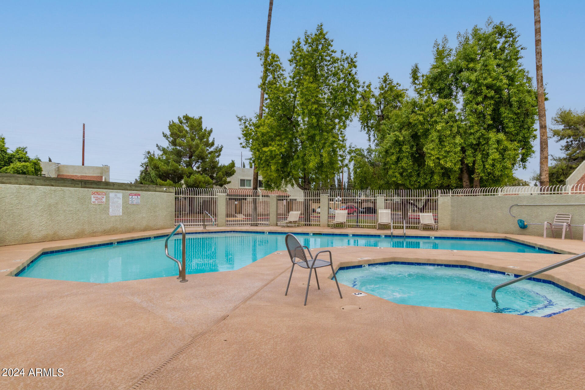 222 W BROWN Road, 49