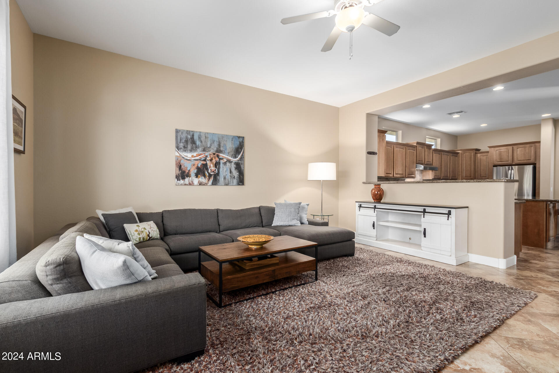 3957 E BEECHNUT Place