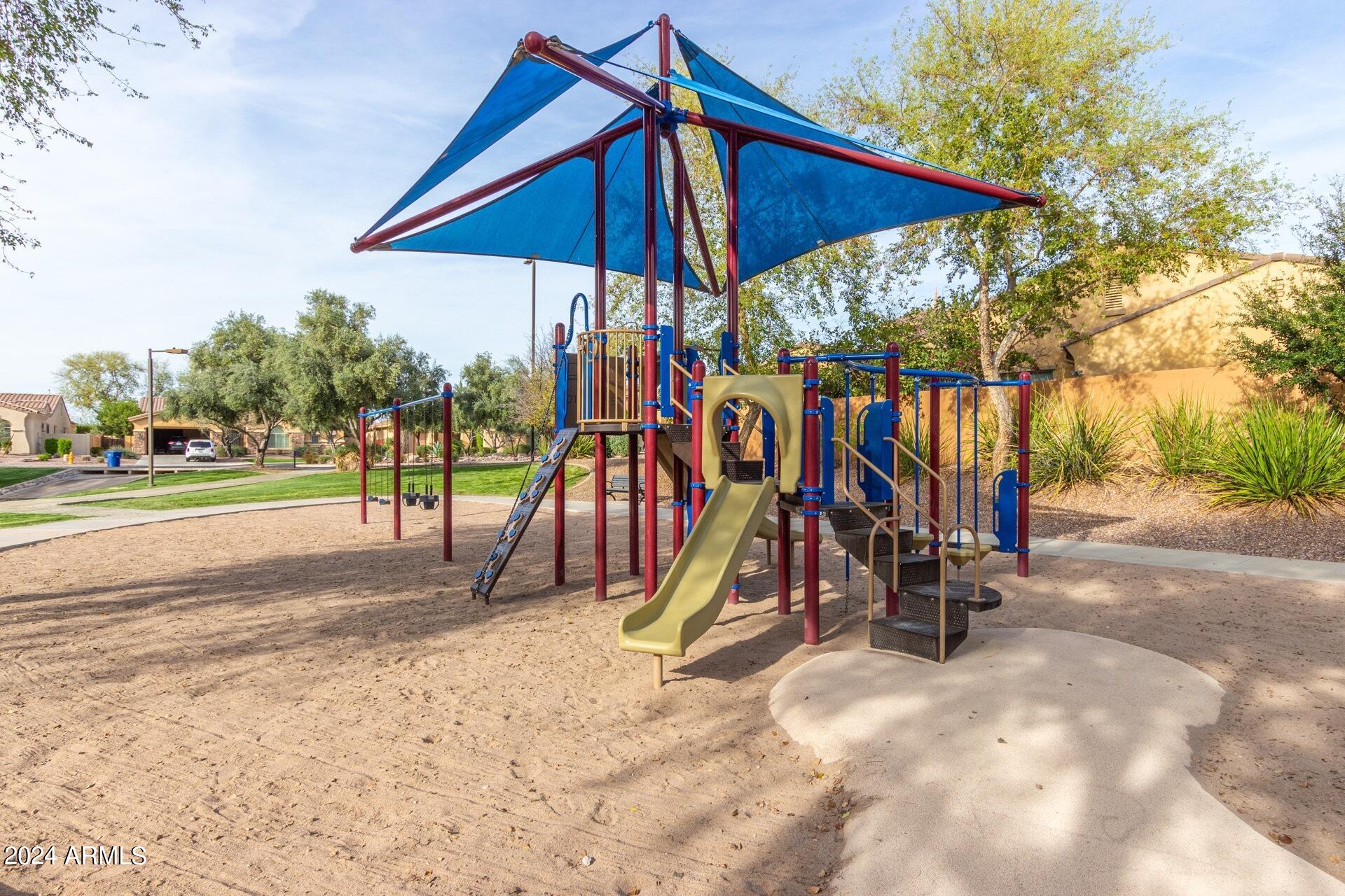 3957 E BEECHNUT Place