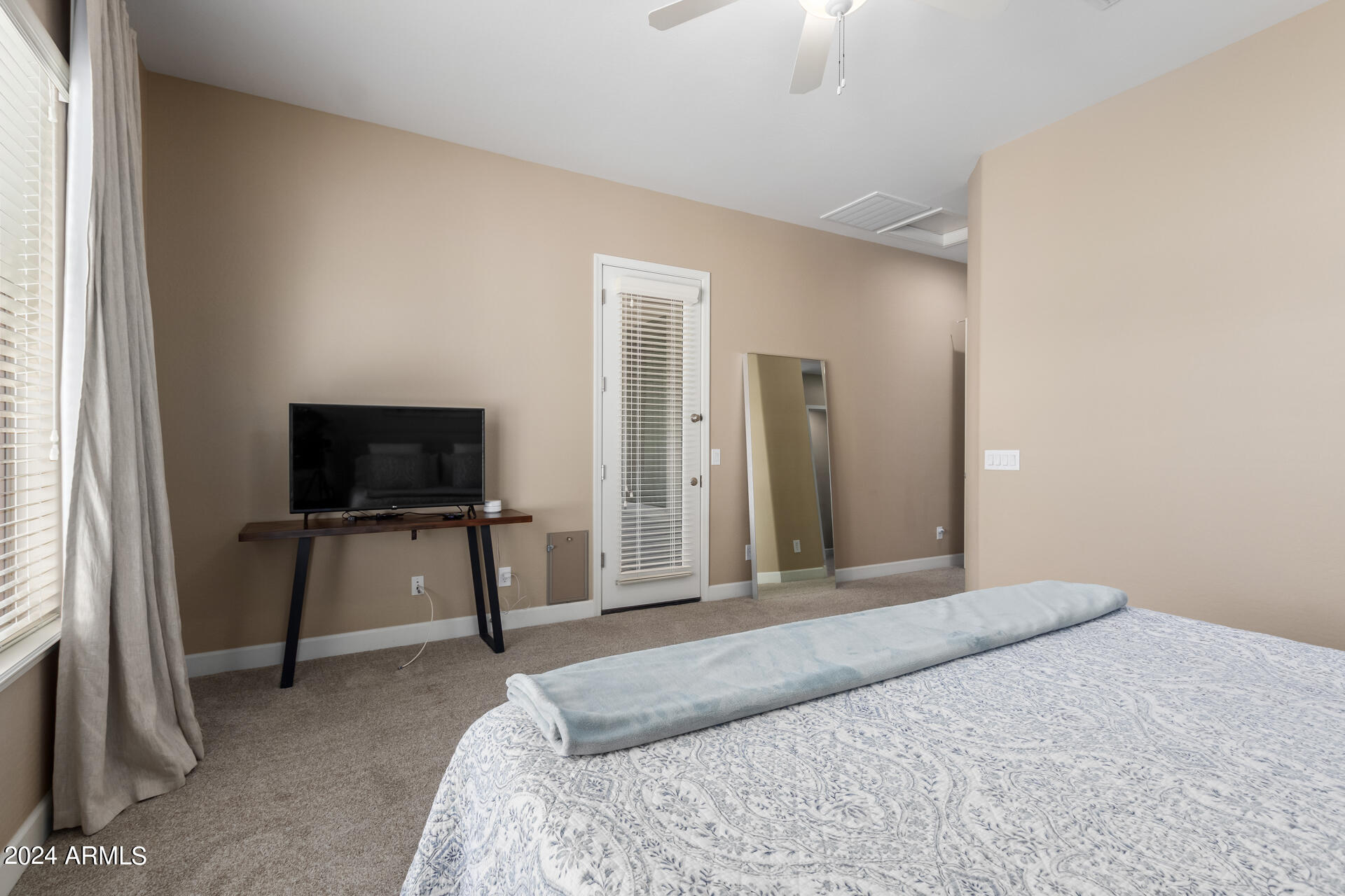 3957 E BEECHNUT Place