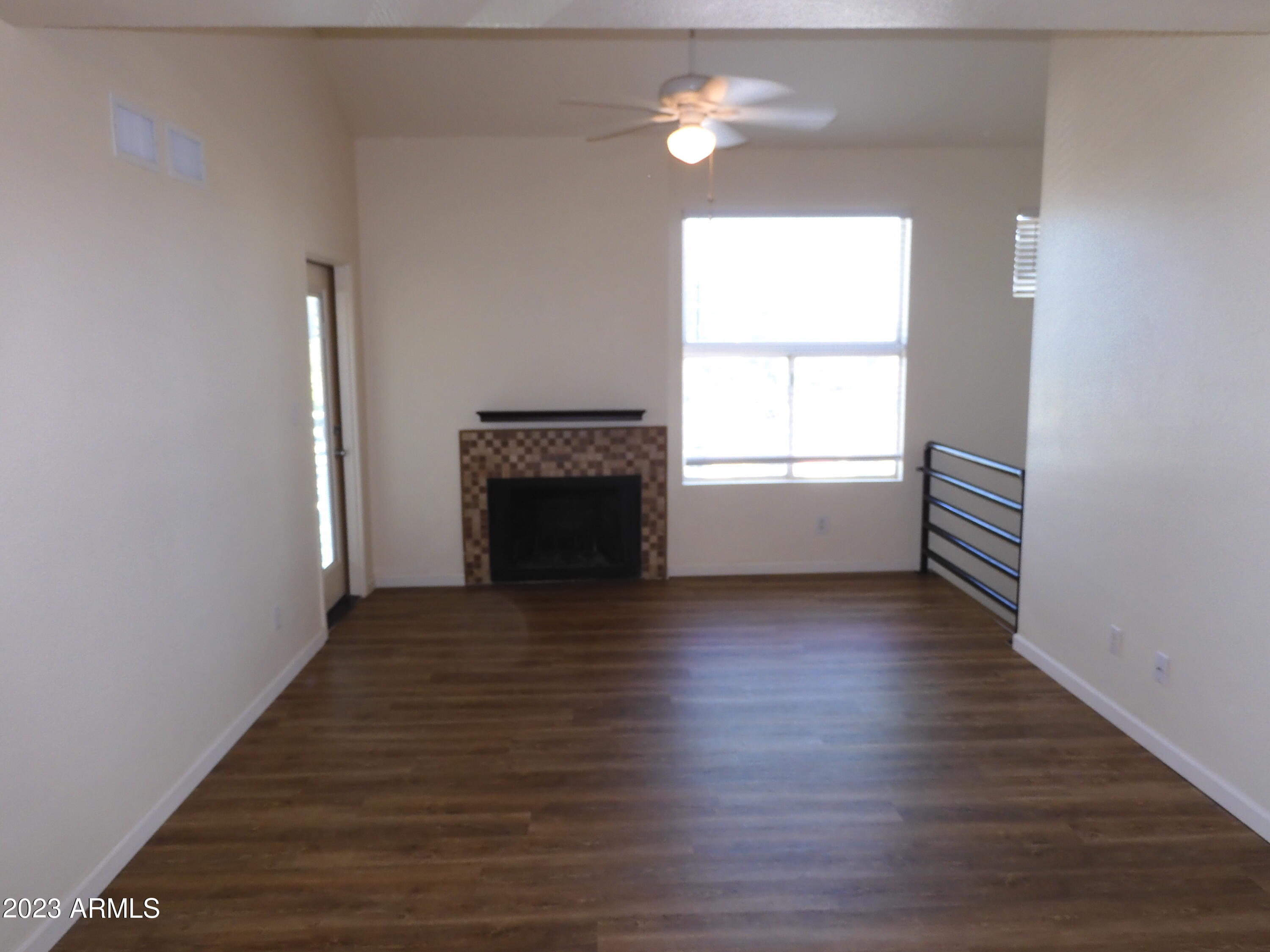 154 W 5TH Street, 236