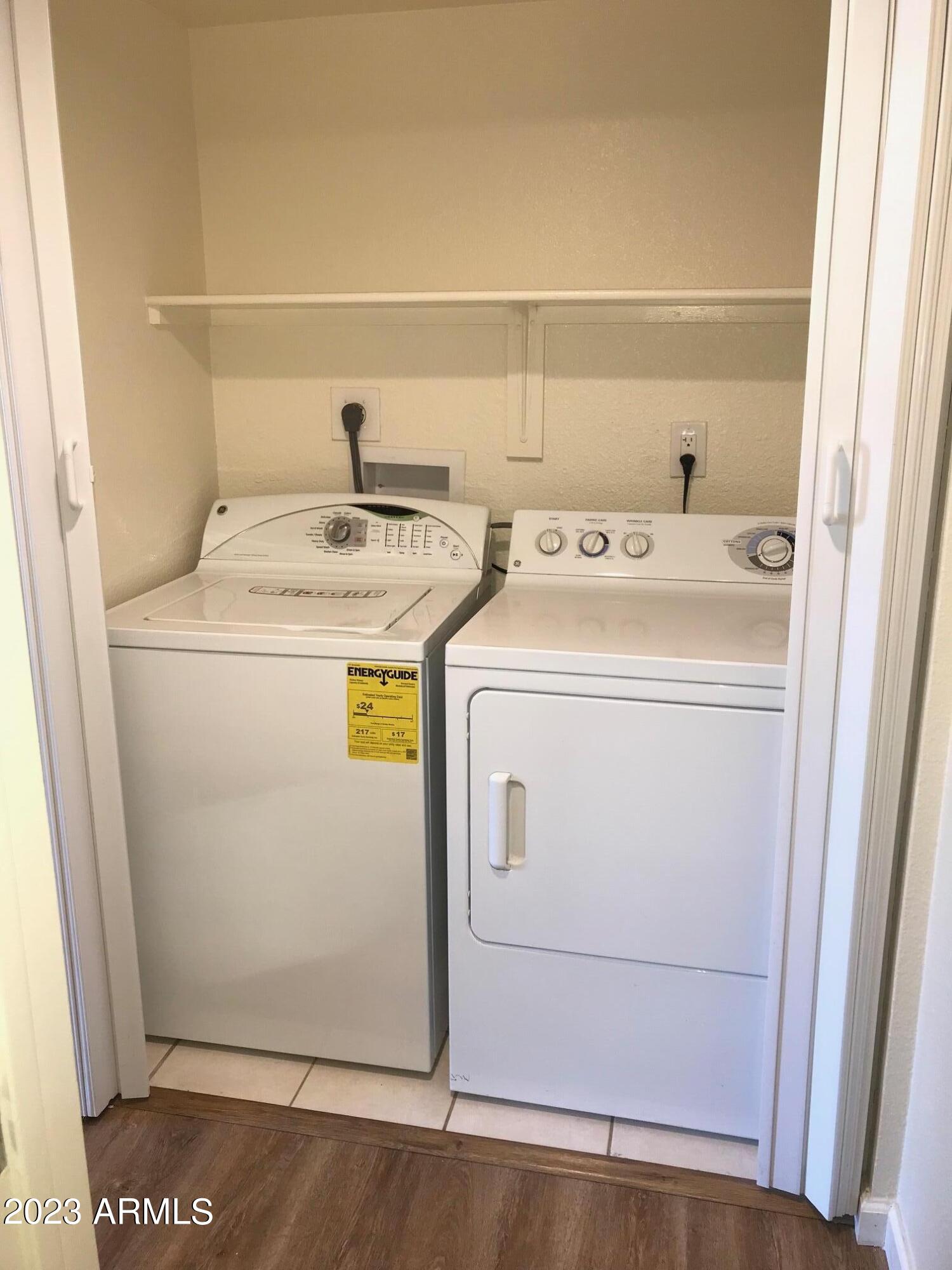 154 W 5TH Street, 236