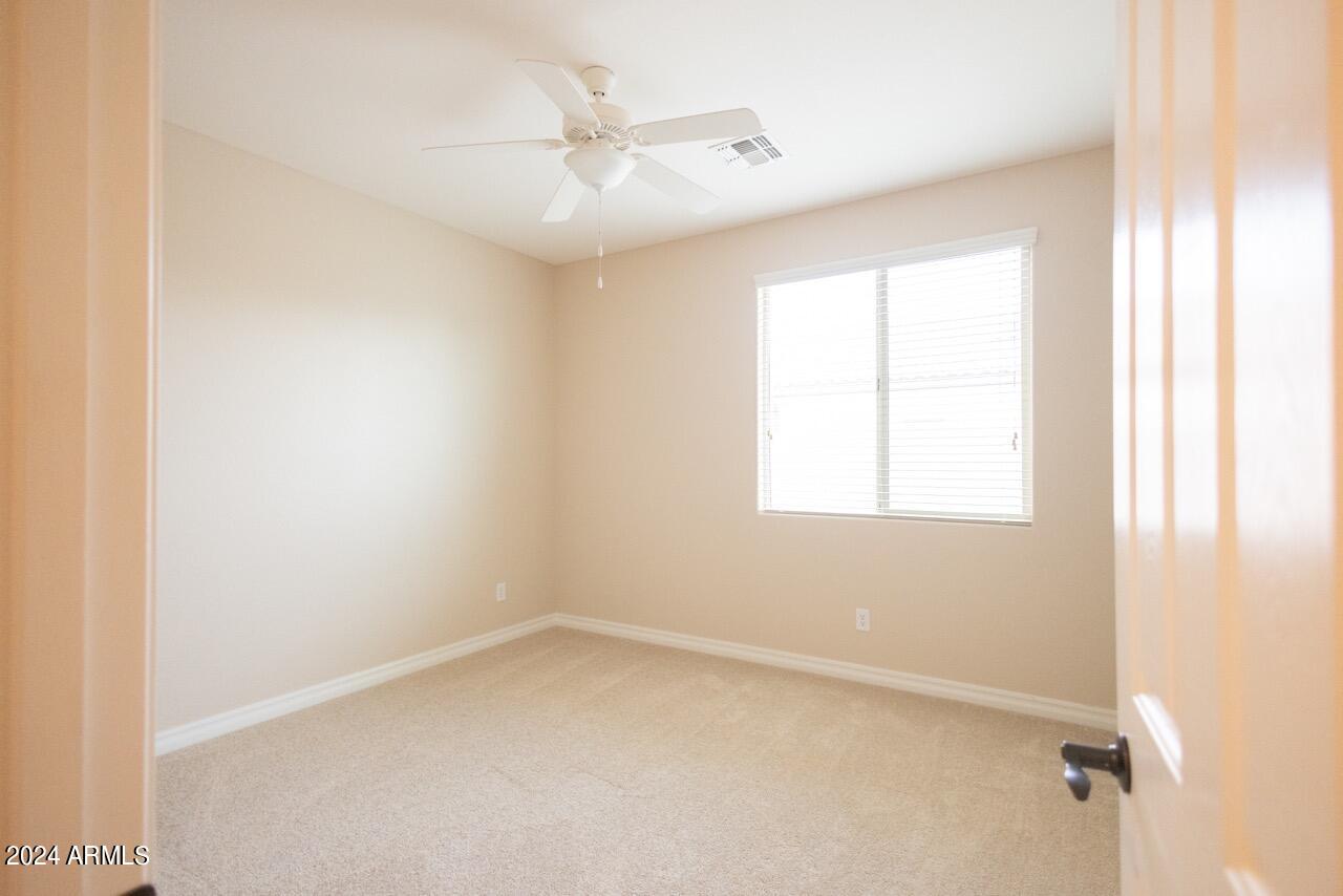 205 W Blue Ridge Way