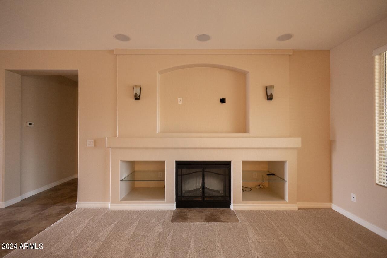 205 W Blue Ridge Way