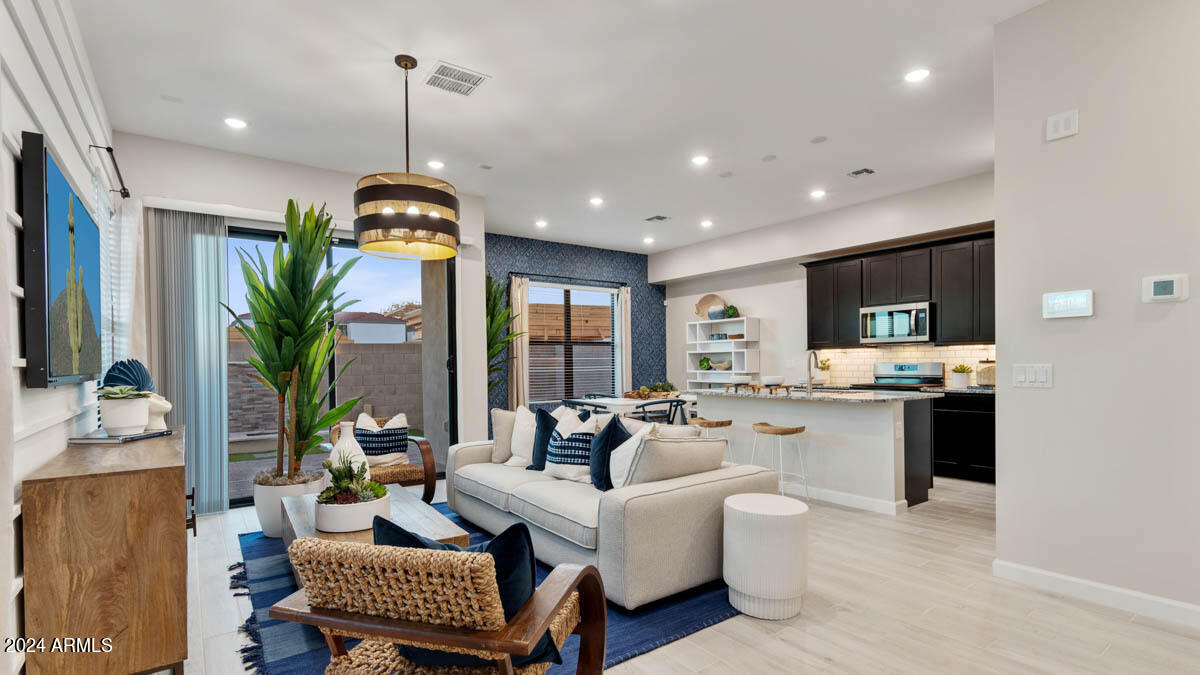 5729 E ROSE GARDEN Lane