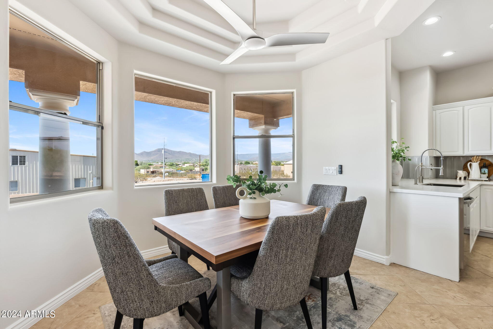 3106 W BLUE EAGLE Lane