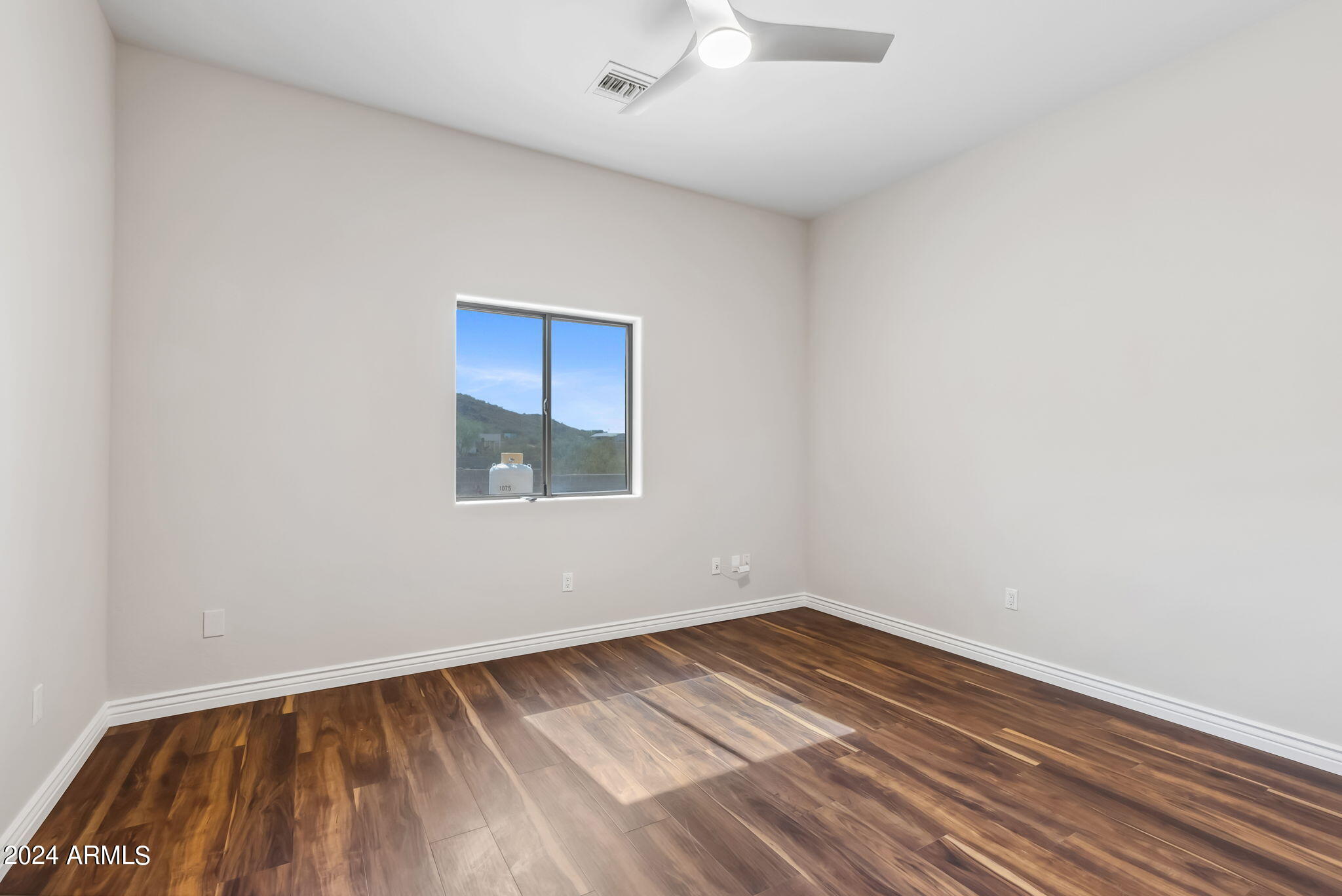 3106 W BLUE EAGLE Lane