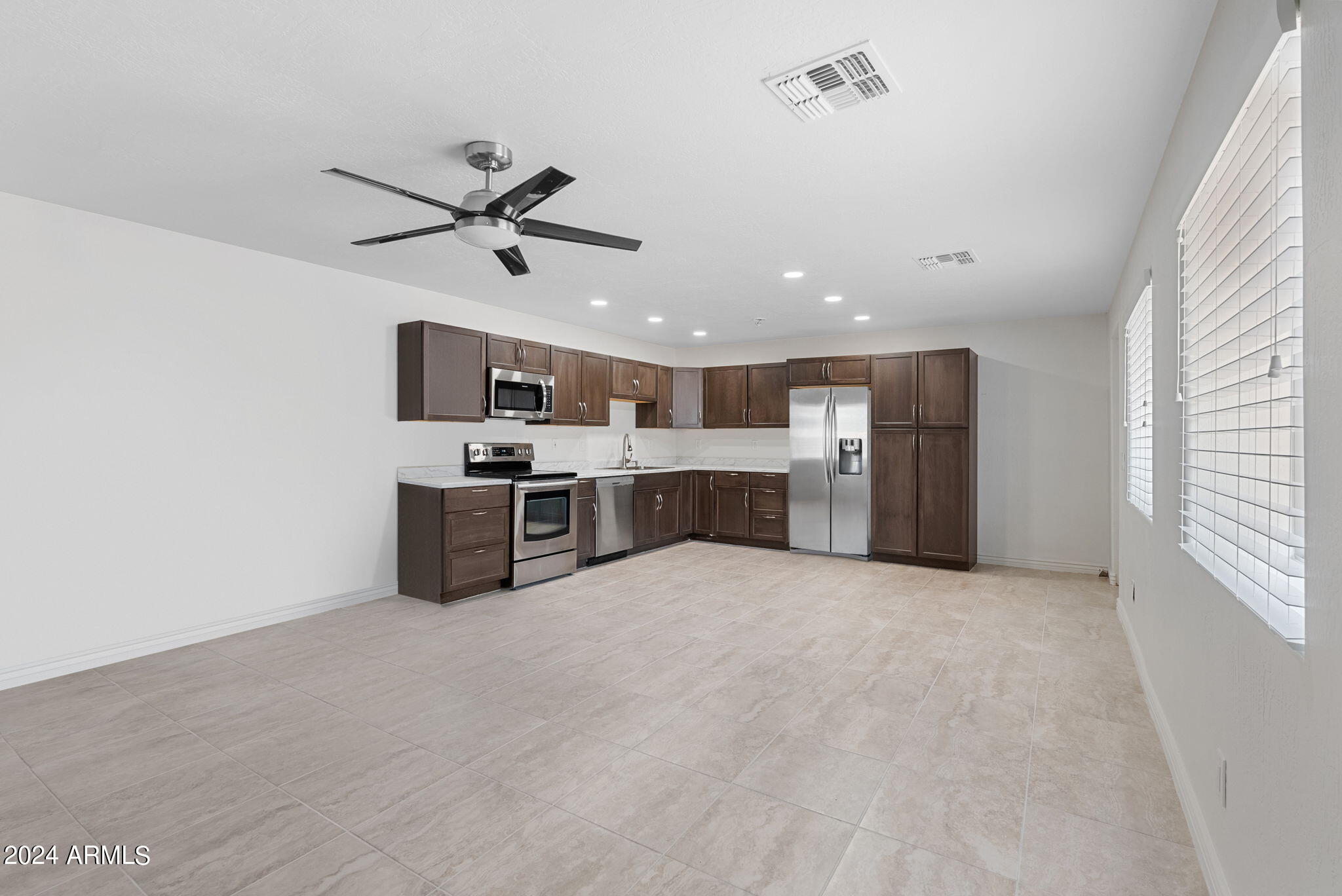 3106 W BLUE EAGLE Lane