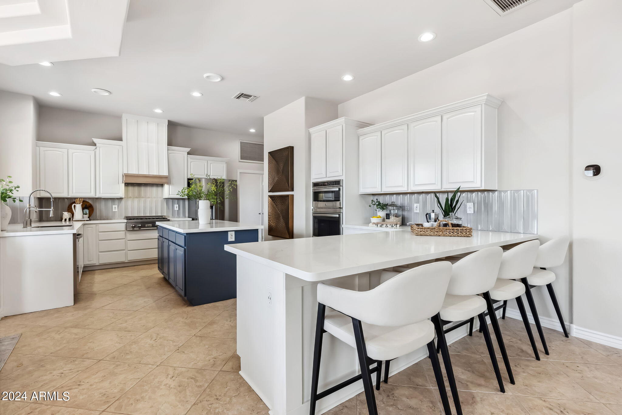 3106 W BLUE EAGLE Lane