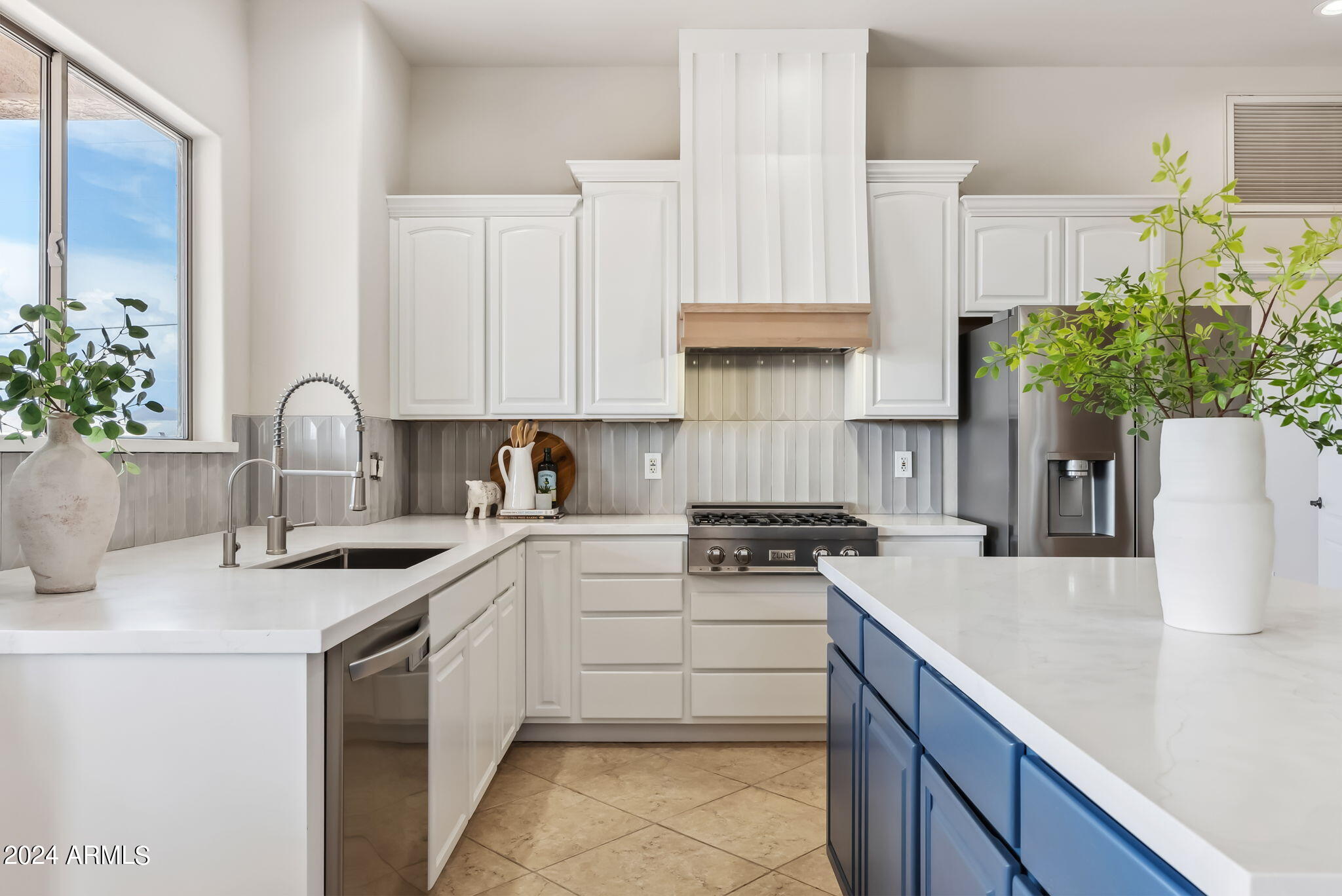 3106 W BLUE EAGLE Lane