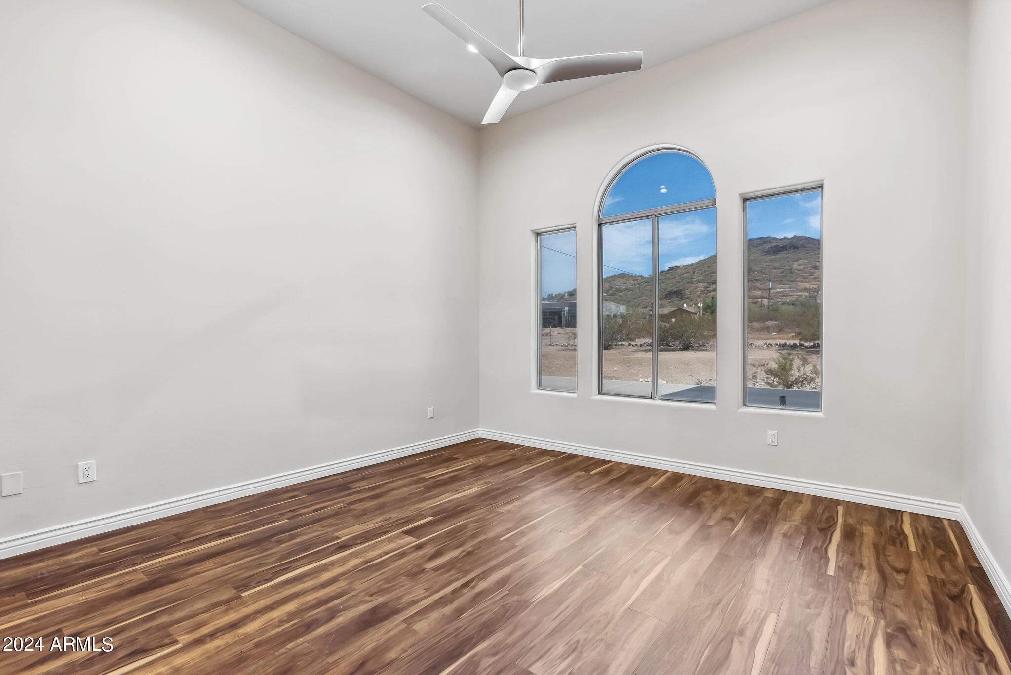 3106 W BLUE EAGLE Lane