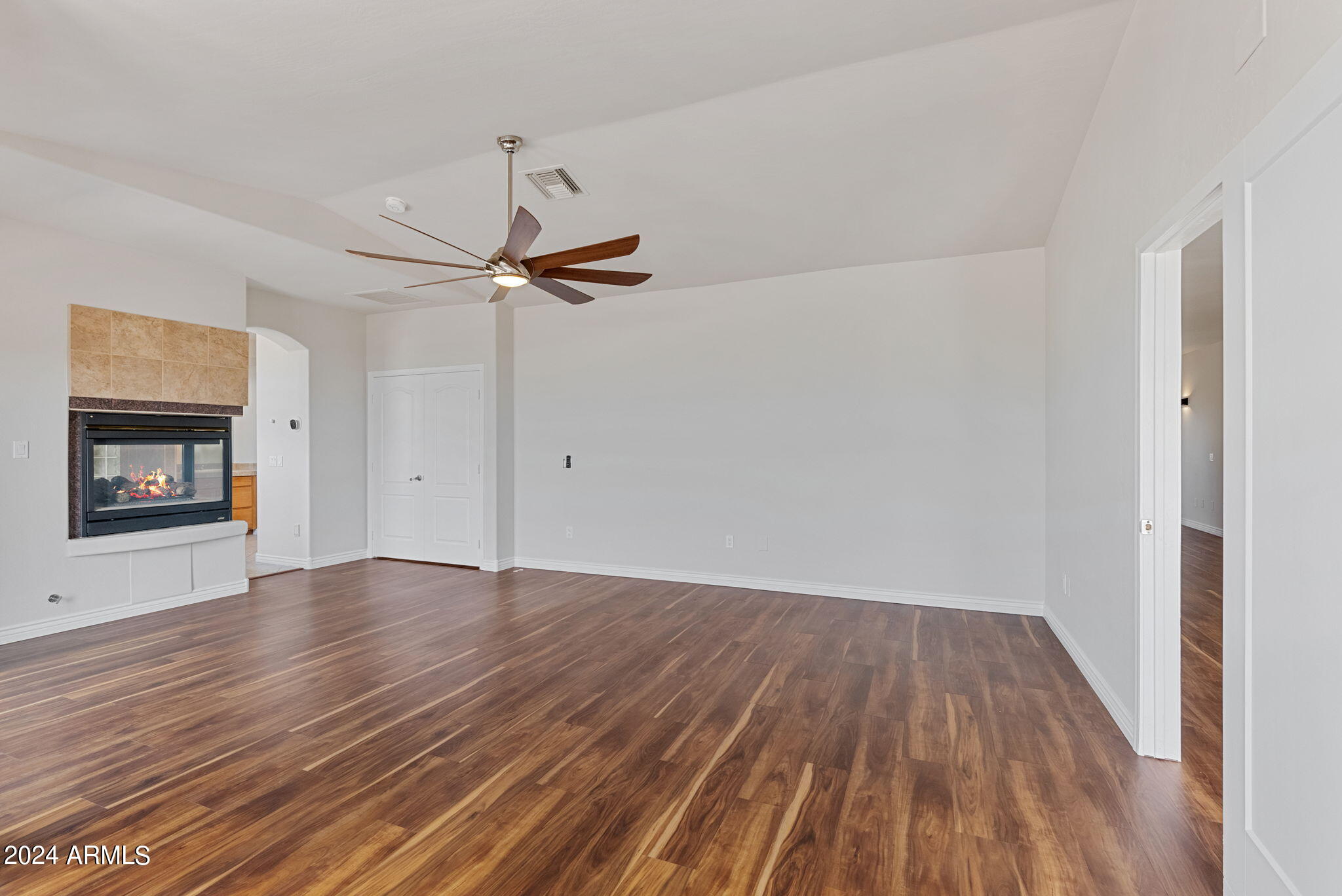 3106 W BLUE EAGLE Lane