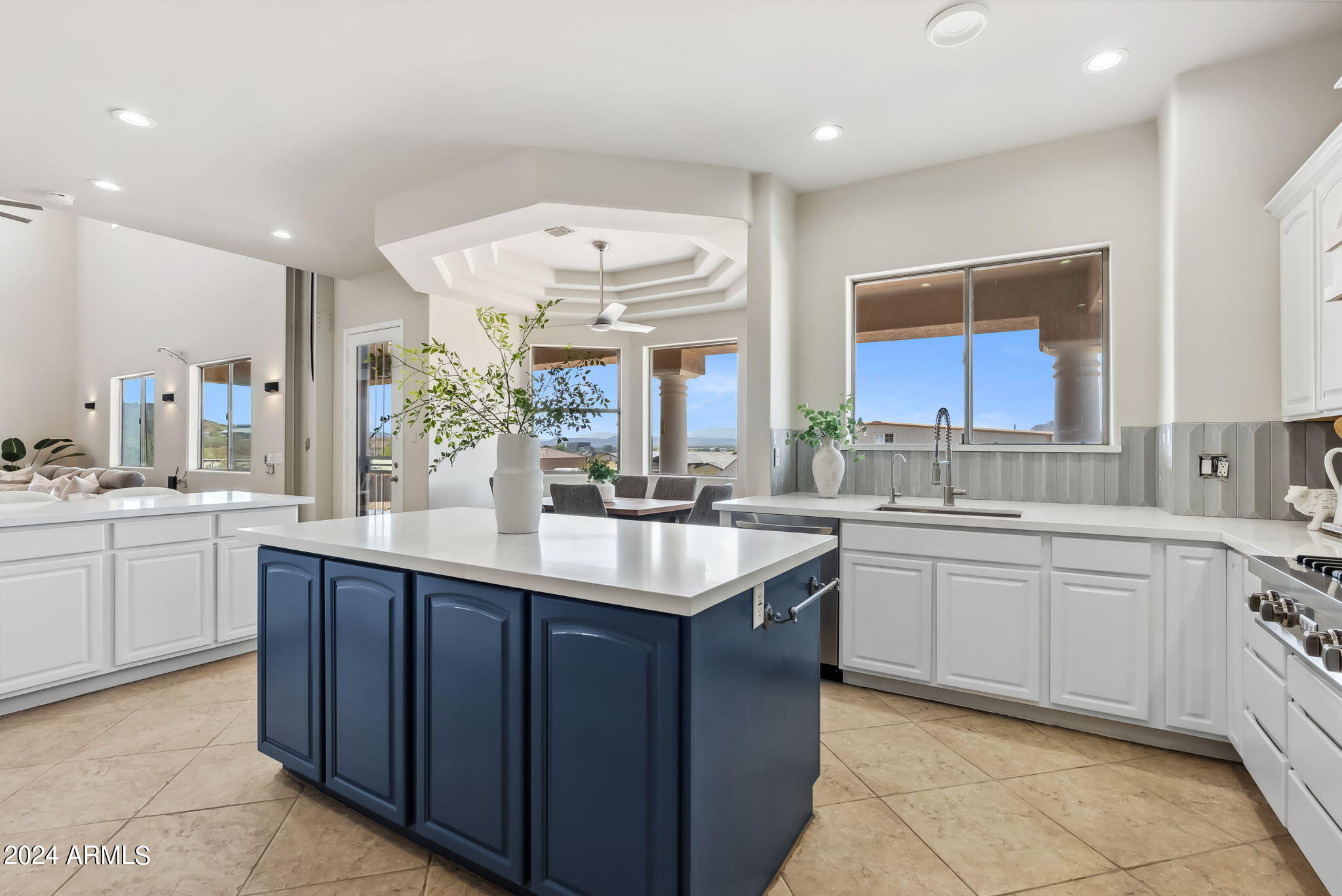 3106 W BLUE EAGLE Lane