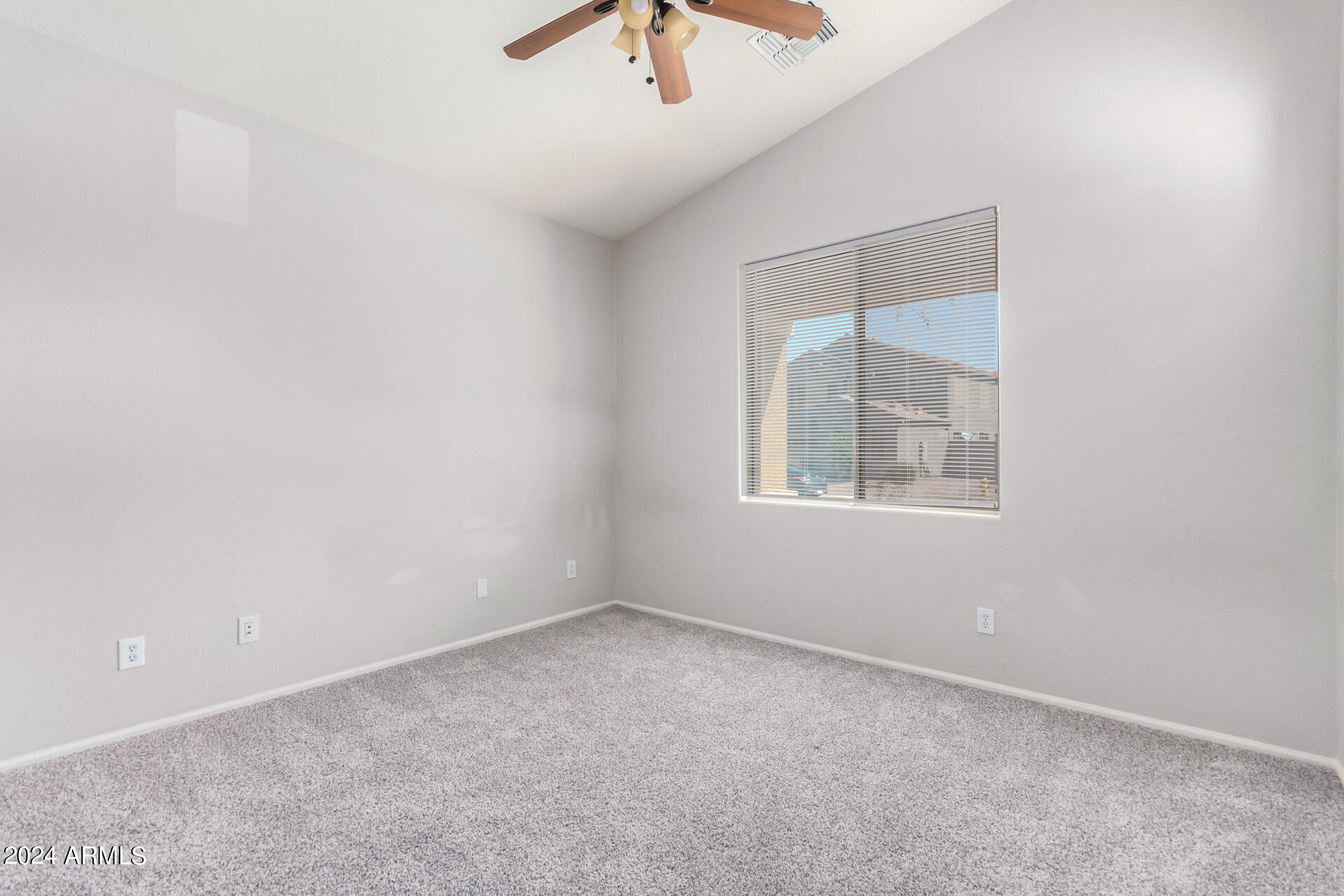 22468 N VANDERVEEN Way