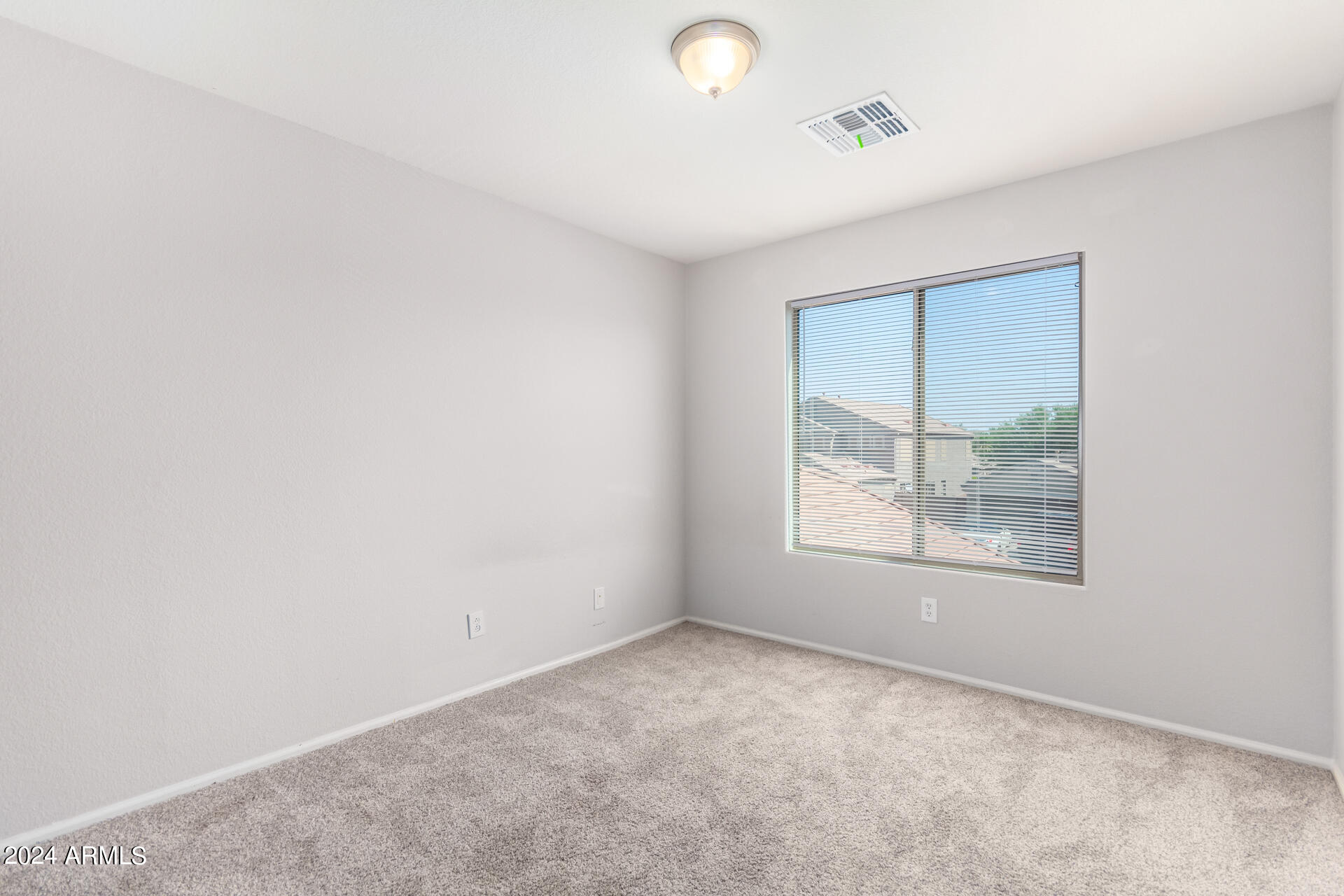 22468 N VANDERVEEN Way