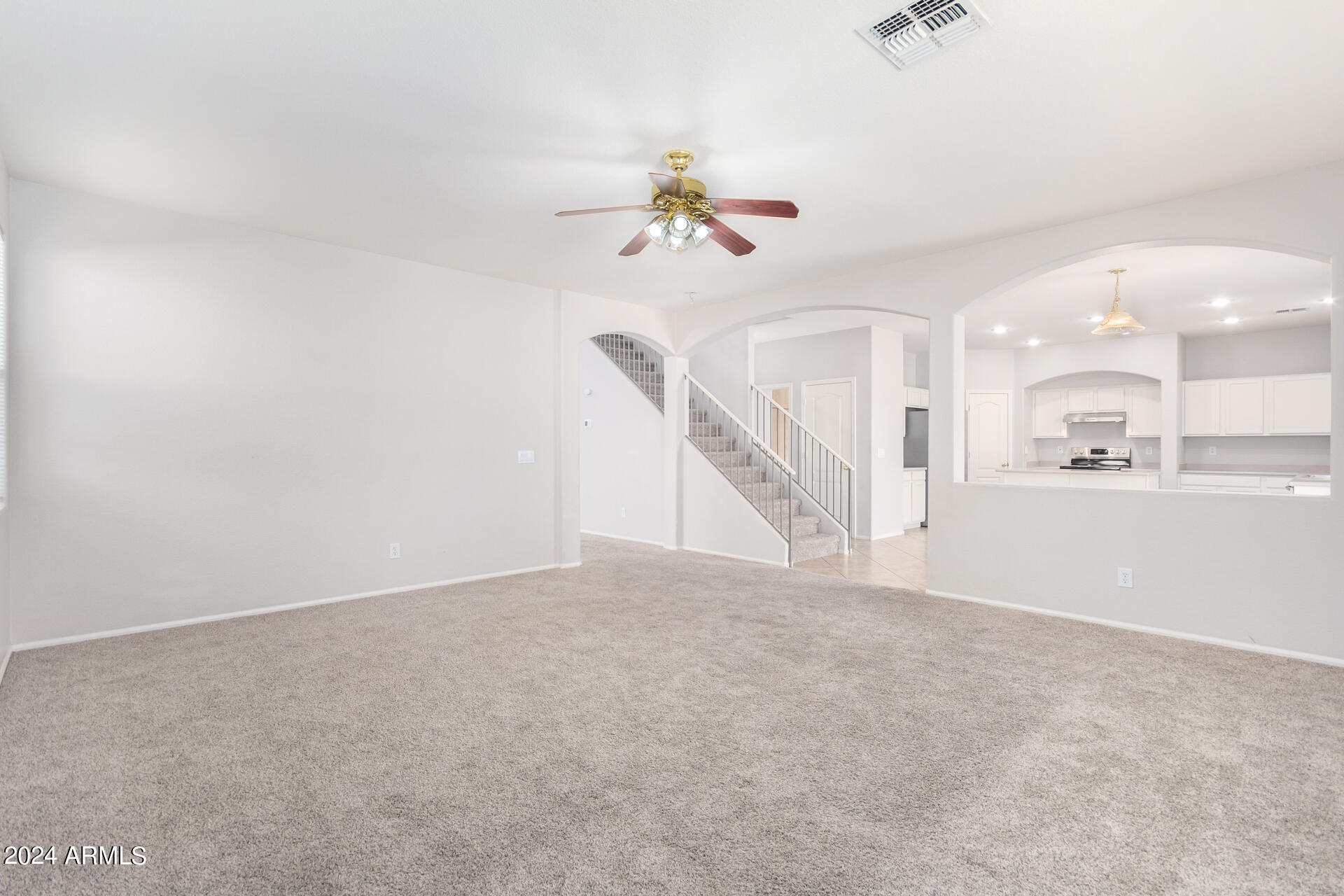 22468 N VANDERVEEN Way