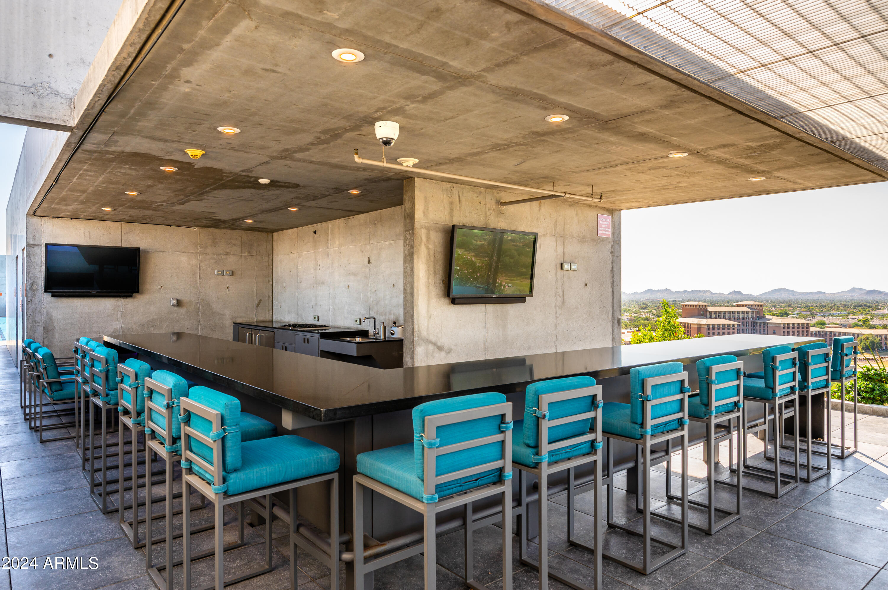 7120 E KIERLAND Boulevard # 310