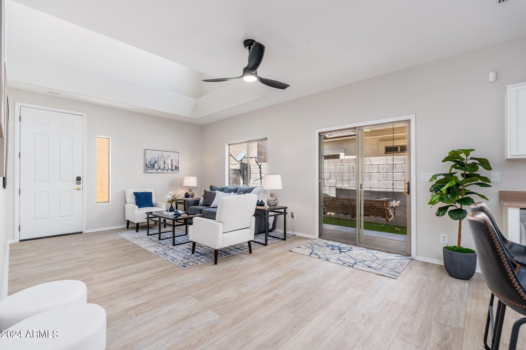 2708 E SCHILIRO Circle, Phoenix