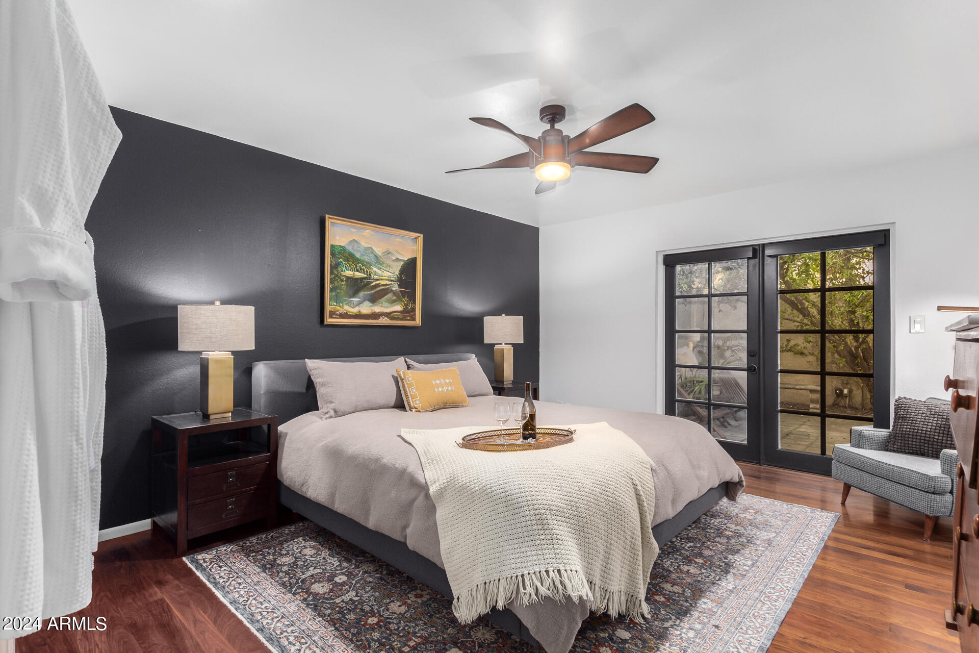 25 E ECHO Lane, Phoenix