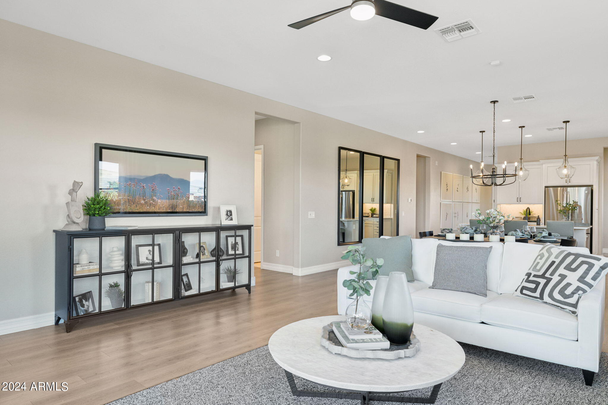 20141 W MONTECITO Avenue