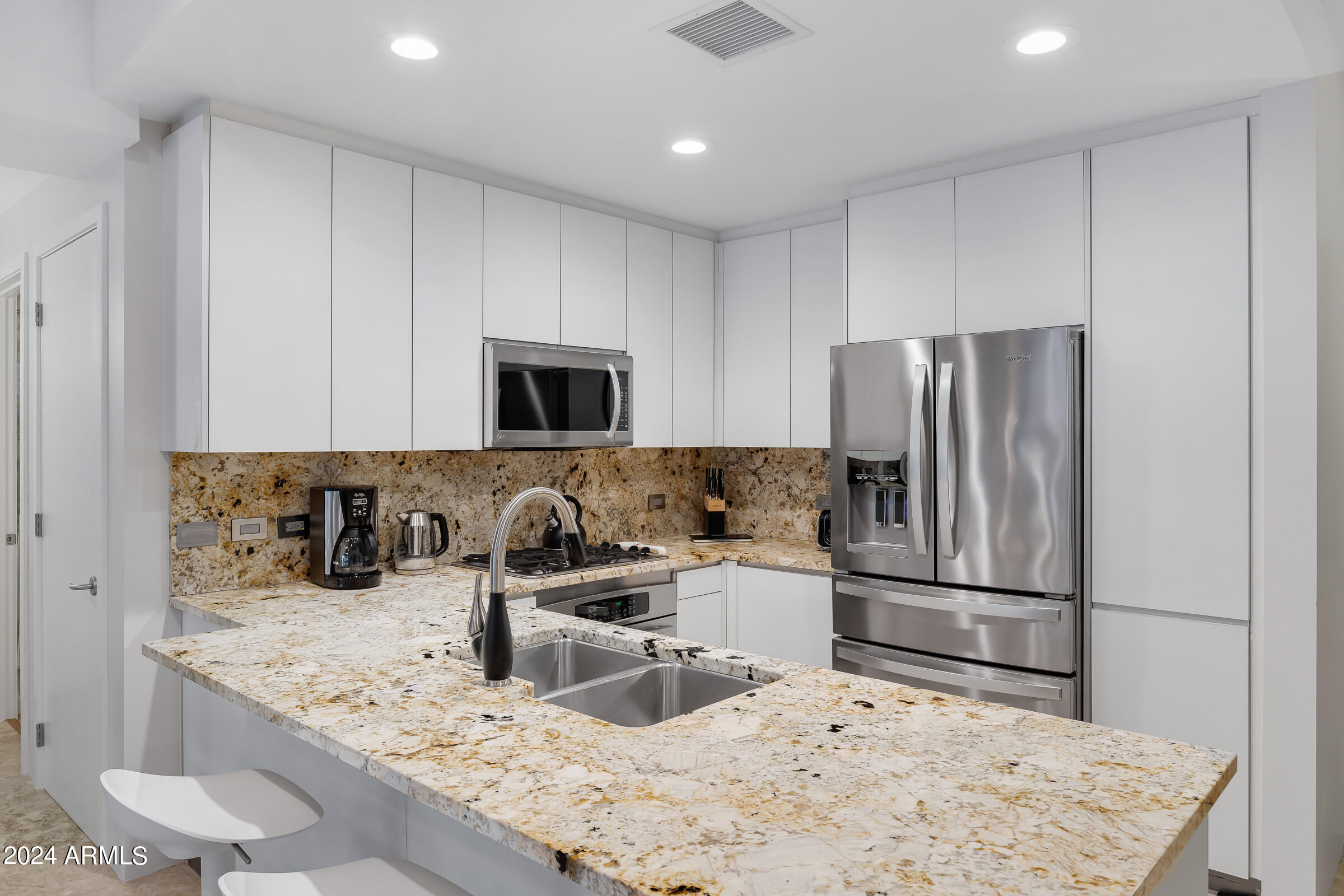 7121 E RANCHO VISTA Drive, 3010