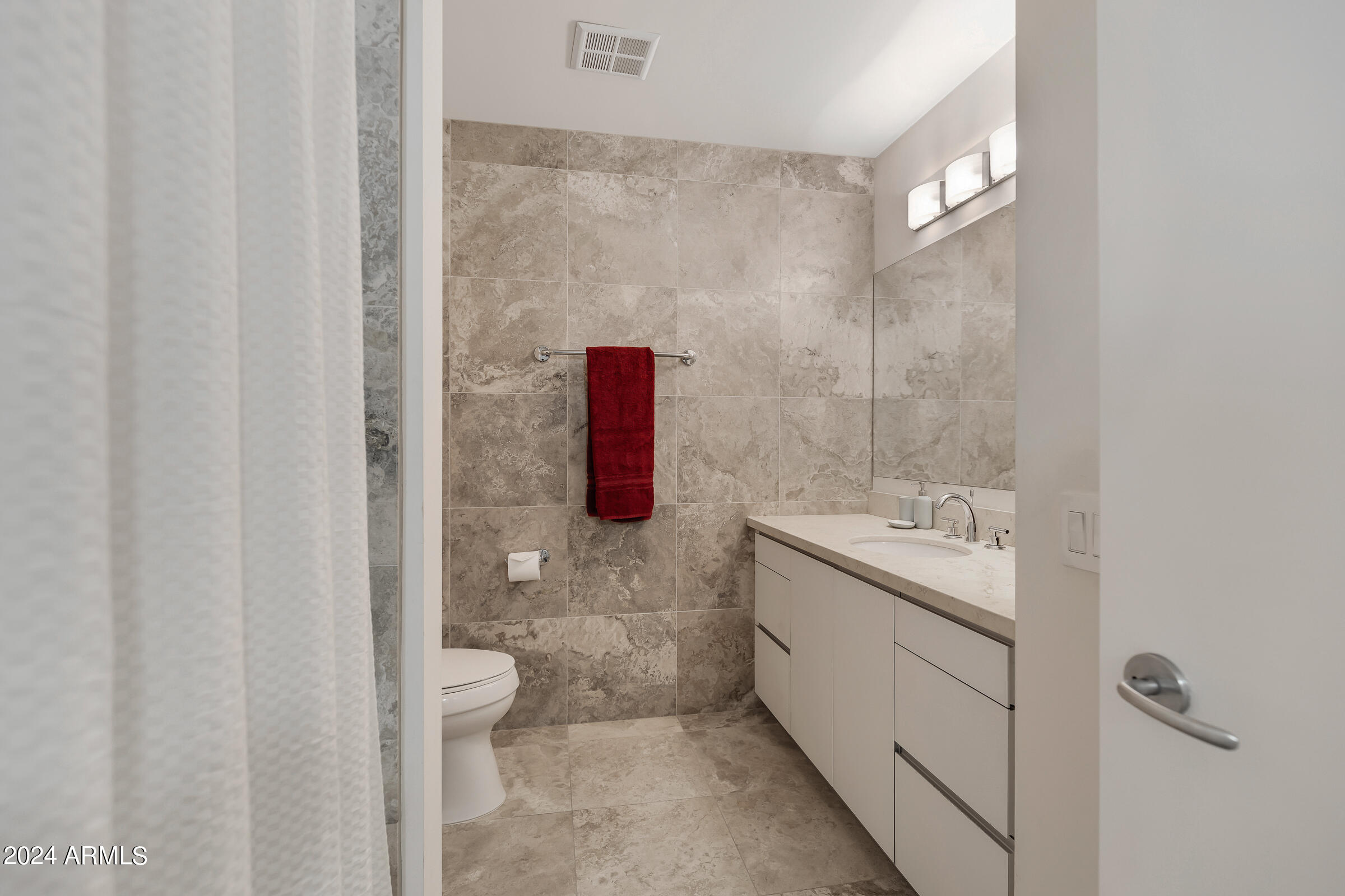 7121 E RANCHO VISTA Drive, 3010