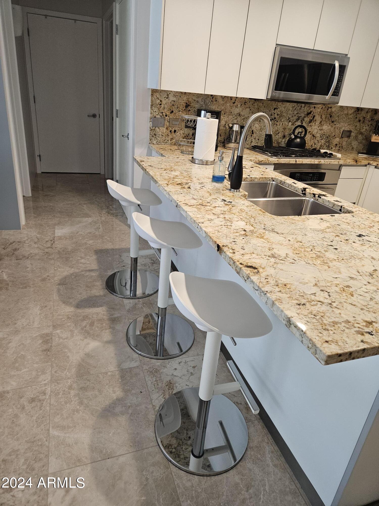 7121 E RANCHO VISTA Drive, 3010