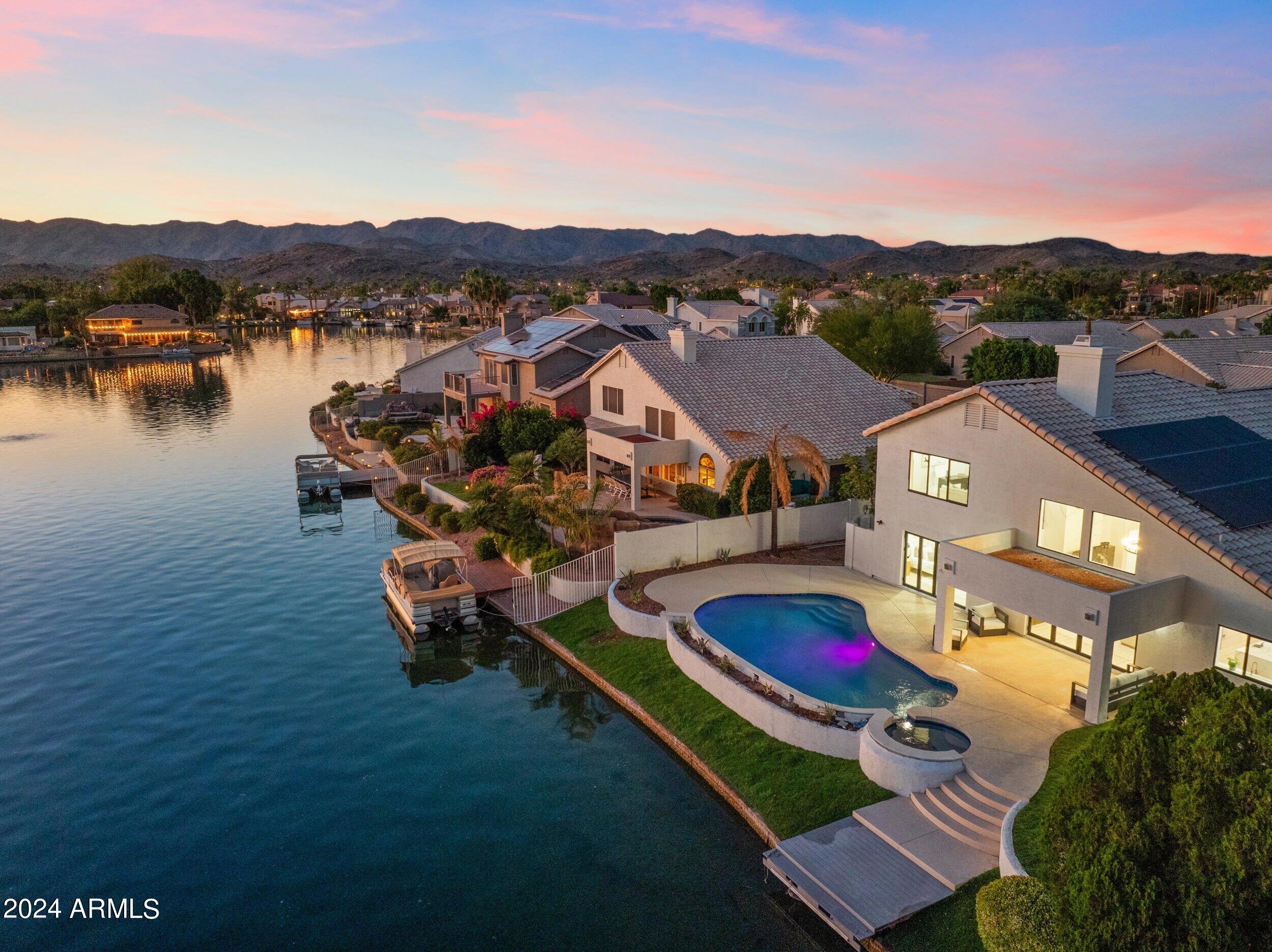 3817 E HIDDENVIEW Drive