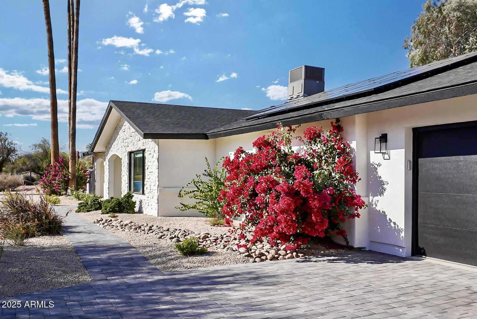 6102 E LARKSPUR Drive