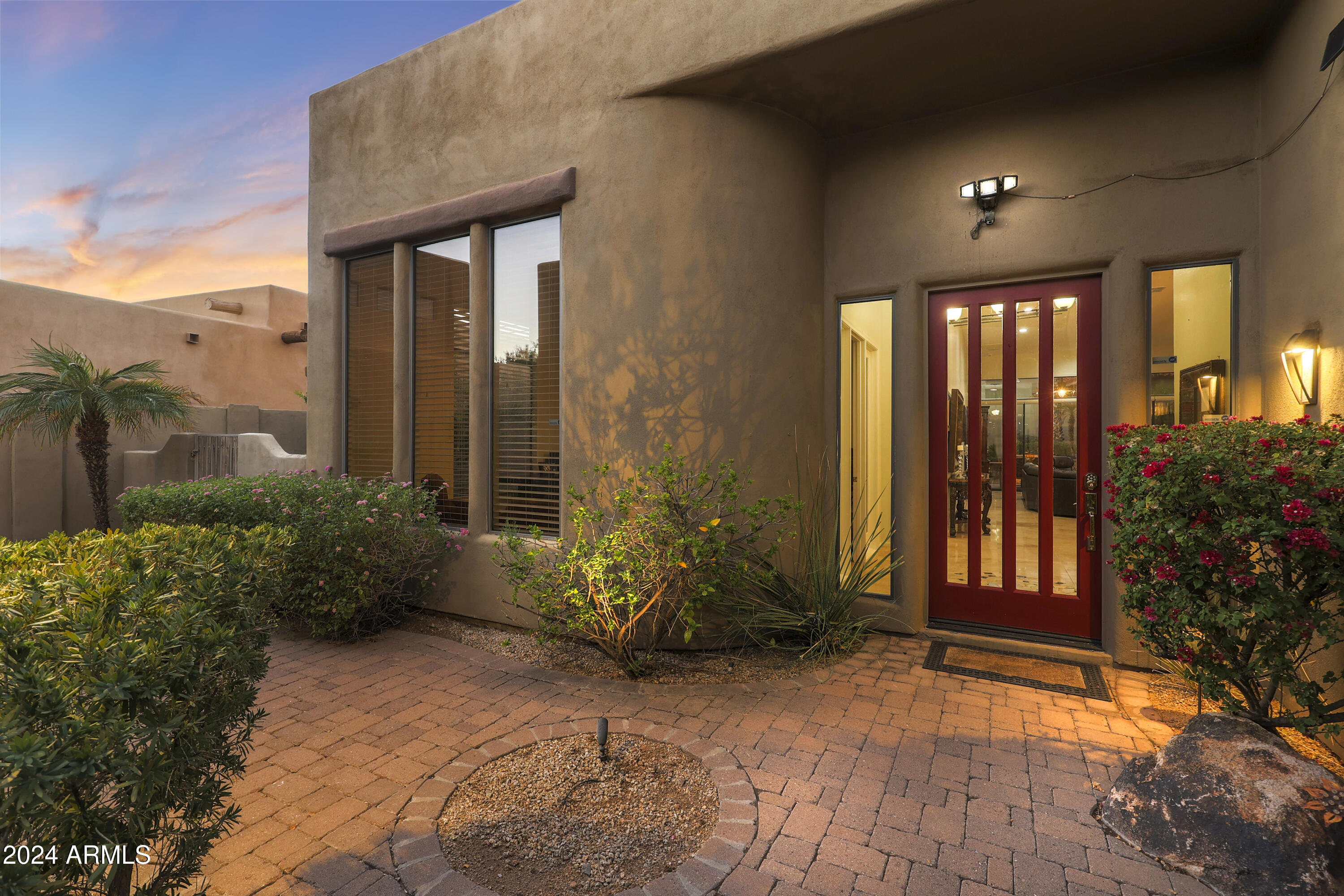 8146 E WING SHADOW Road