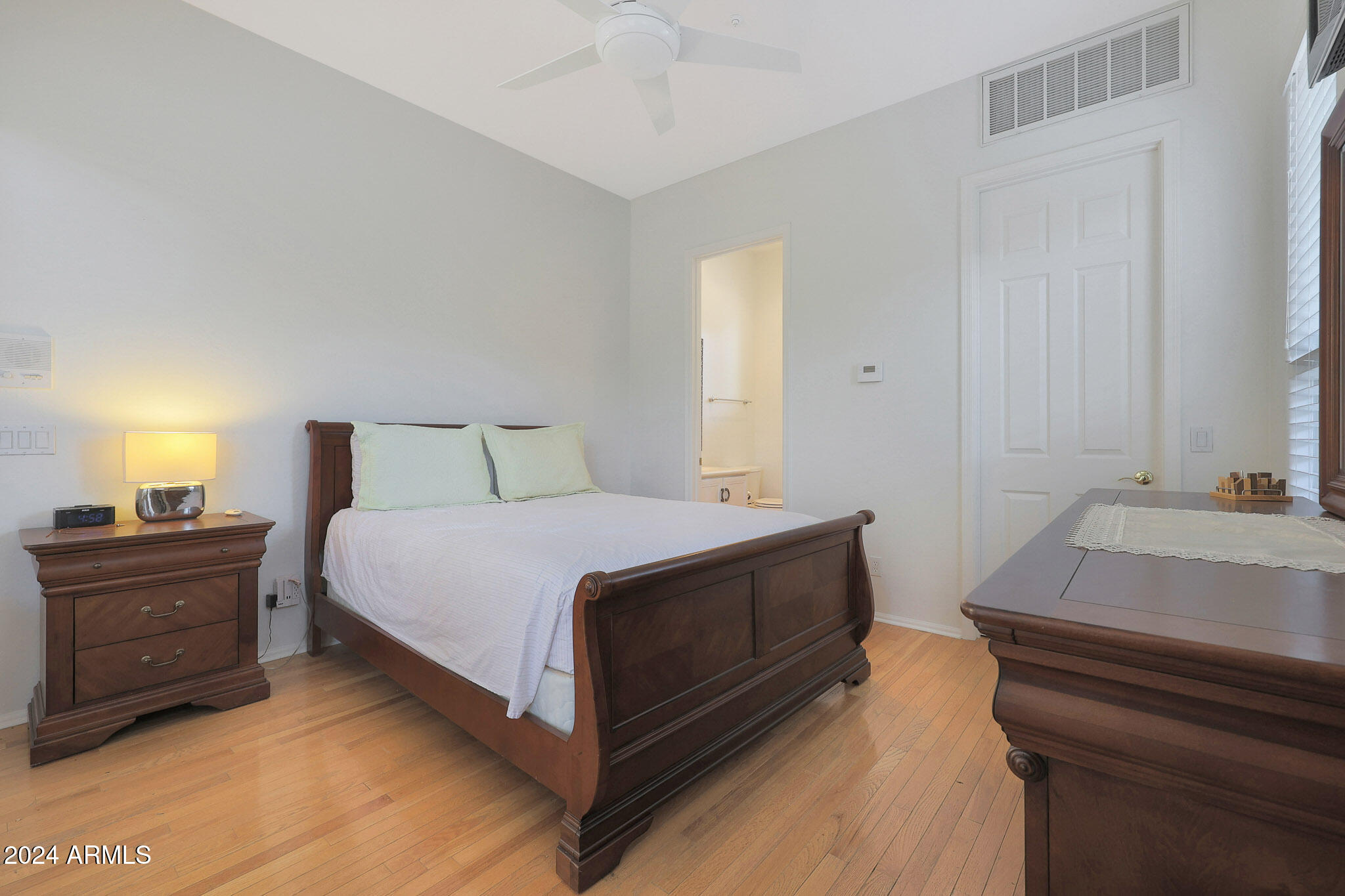 8146 E WING SHADOW Road